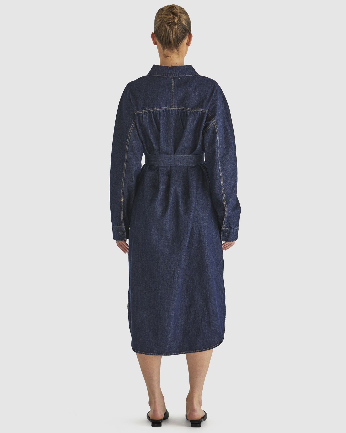 DRESS SOARING SHIRT