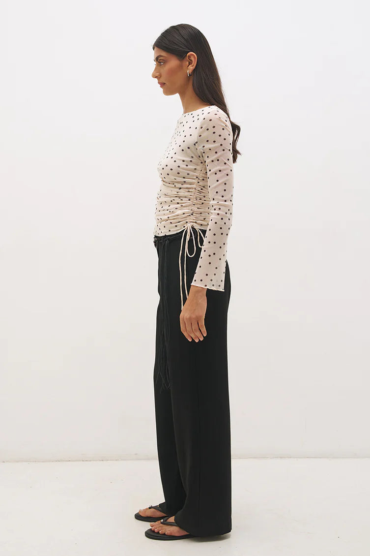 TOP VESPER MINI LONG SLEEVE - CREAM BASE POLKA