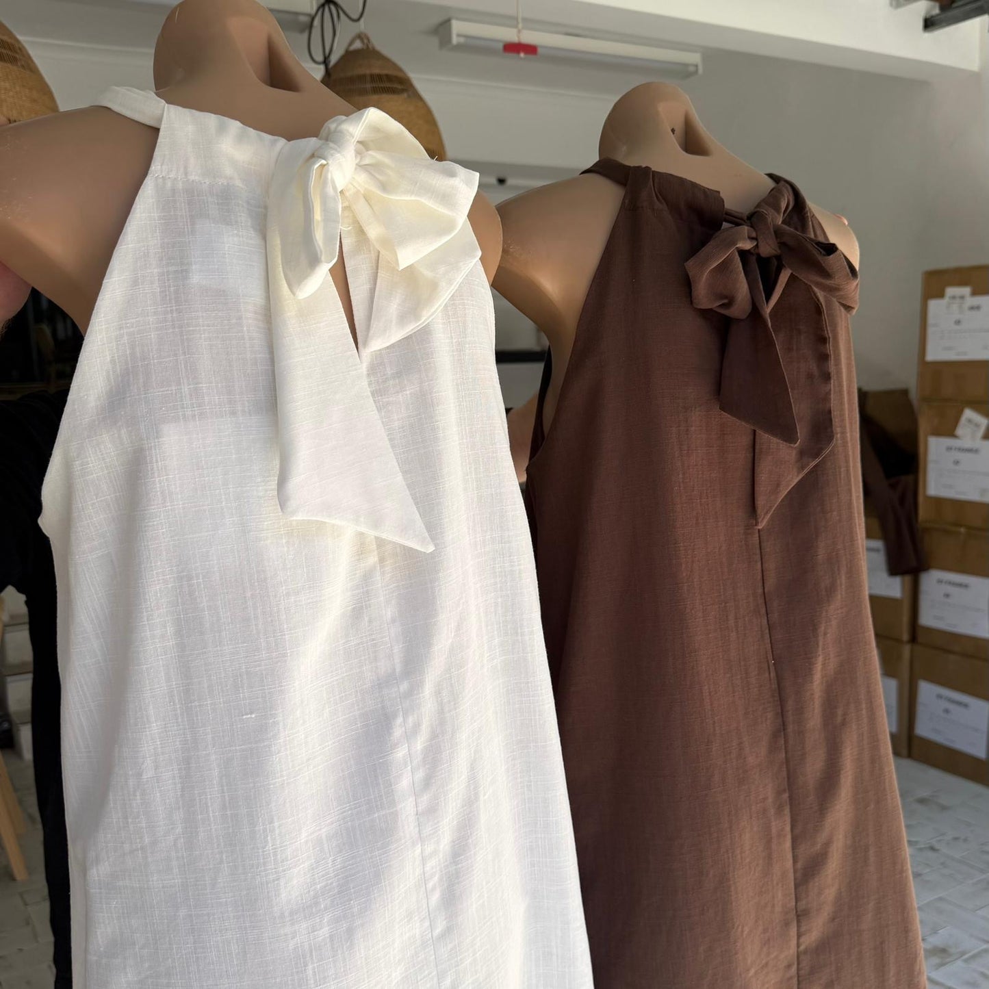 DRESS HALTER TIE MINI - WHITE