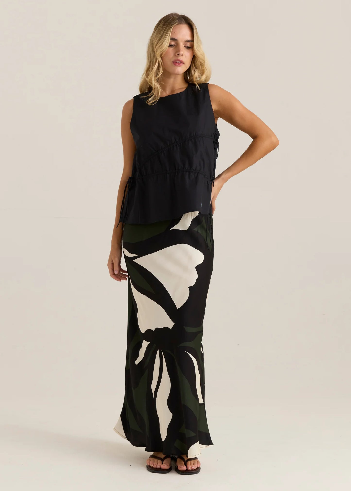 TOP ELIN GATEHRED TIE - BLACK