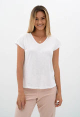 TEE MUST HAVE V-NECK