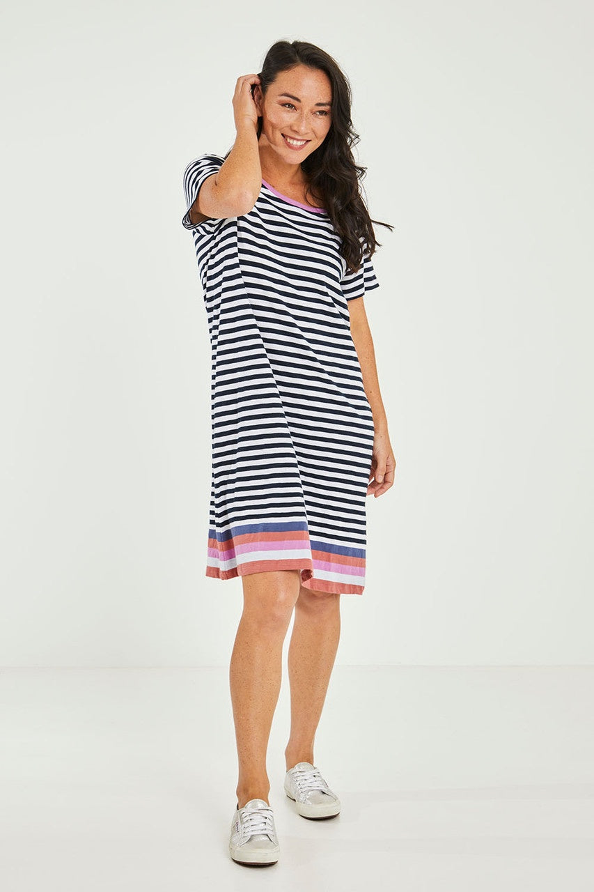 DRESS SHELTER TEE