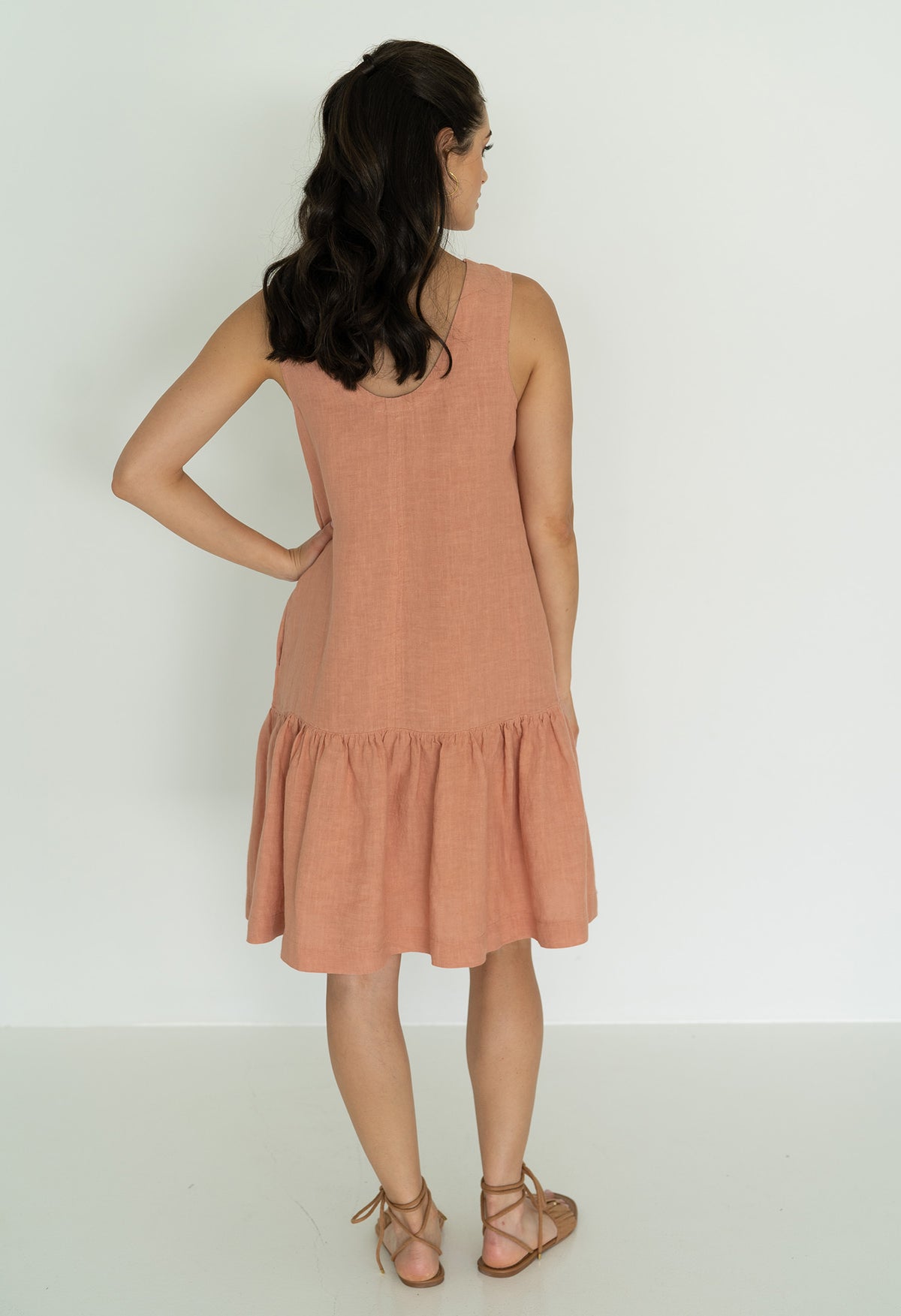 DRESS AMBER