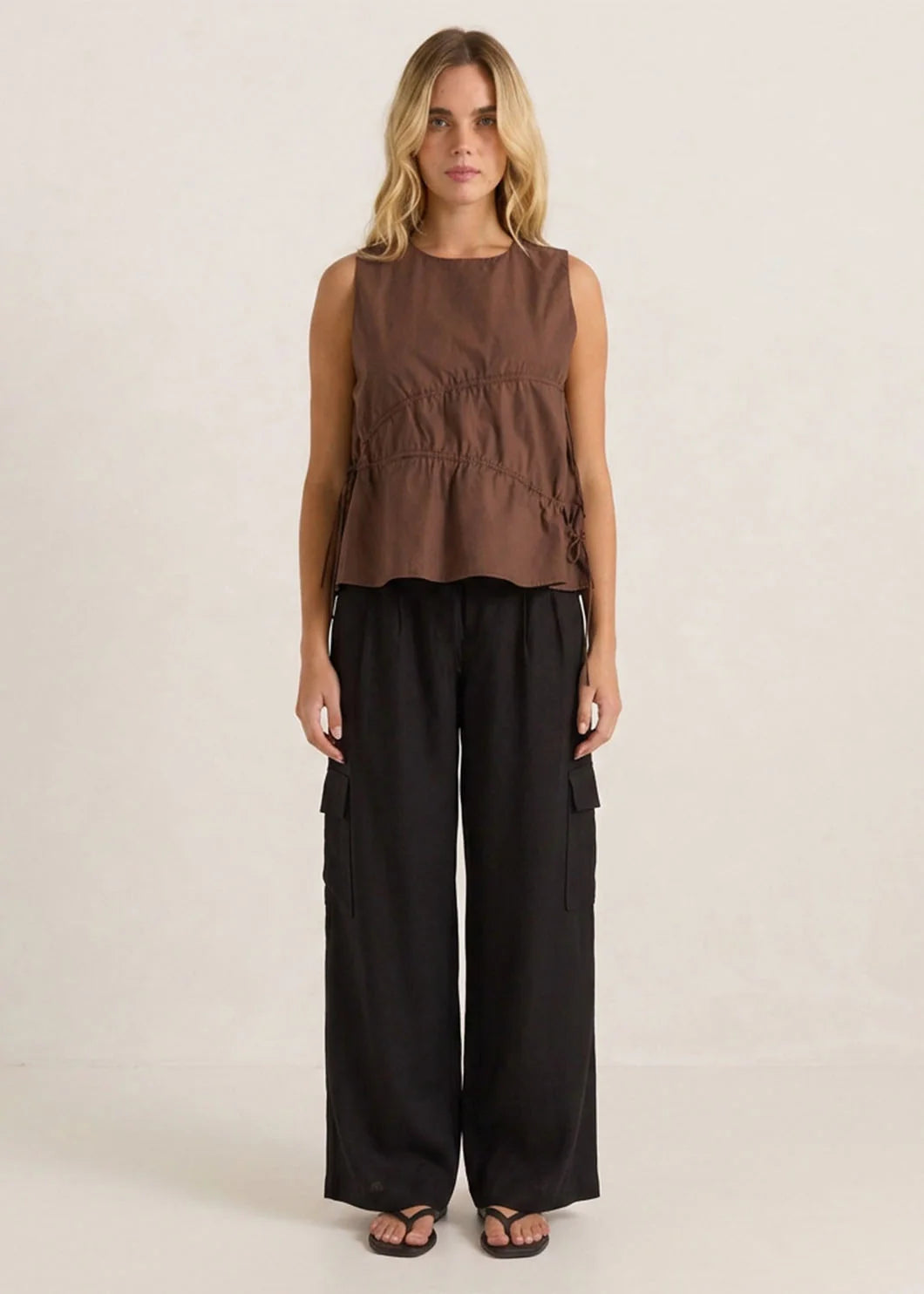 TOP ELIN GATHERED TIE - CHOC