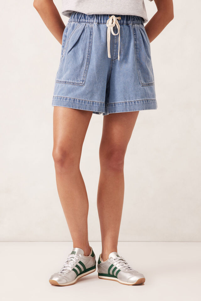 SHORT DARCY RELAXED EVERYDAY - MID BLUE WASH
