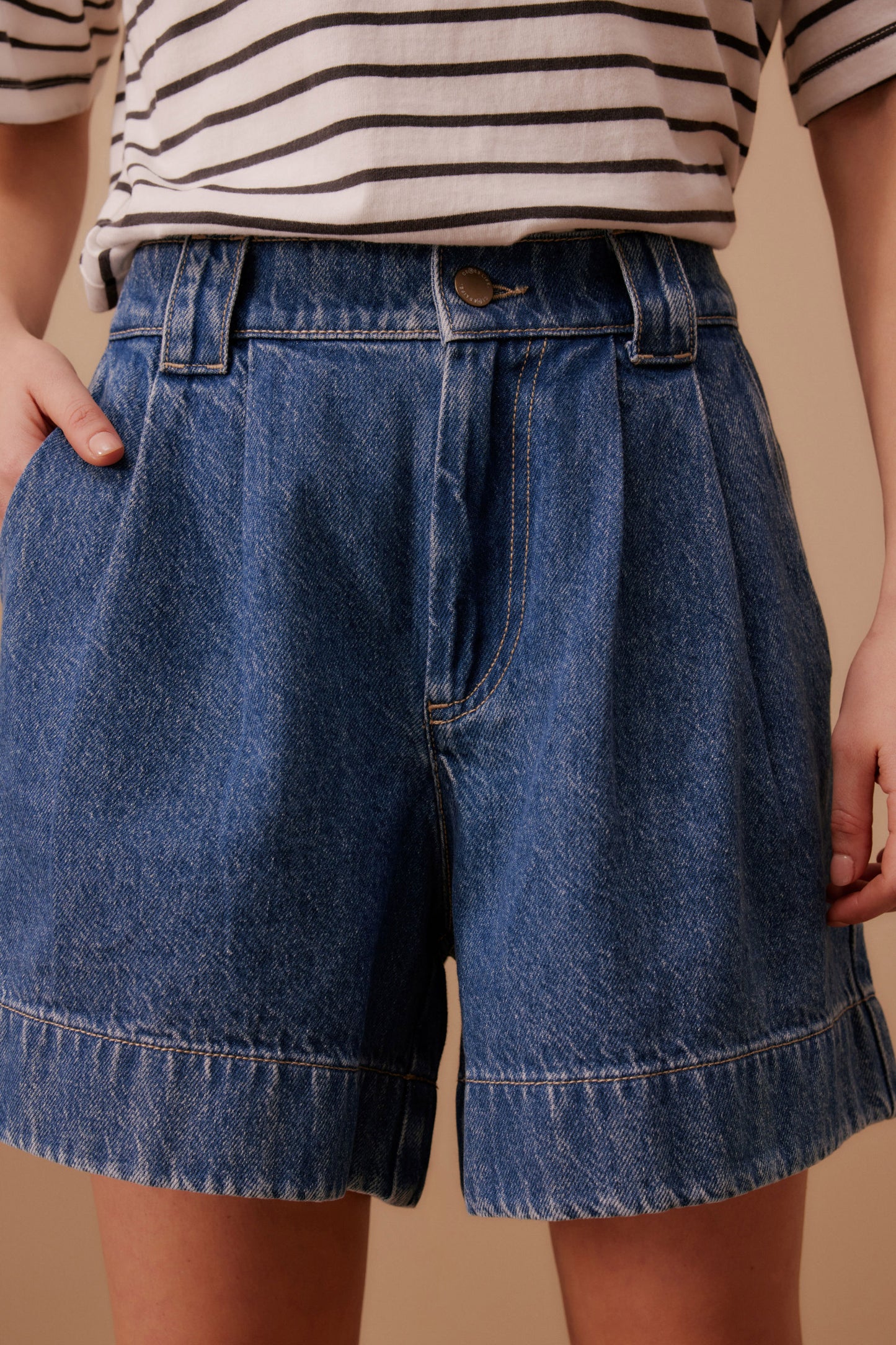 SHORT BILLIE PLEAT FRONT - WASHED INDIGO