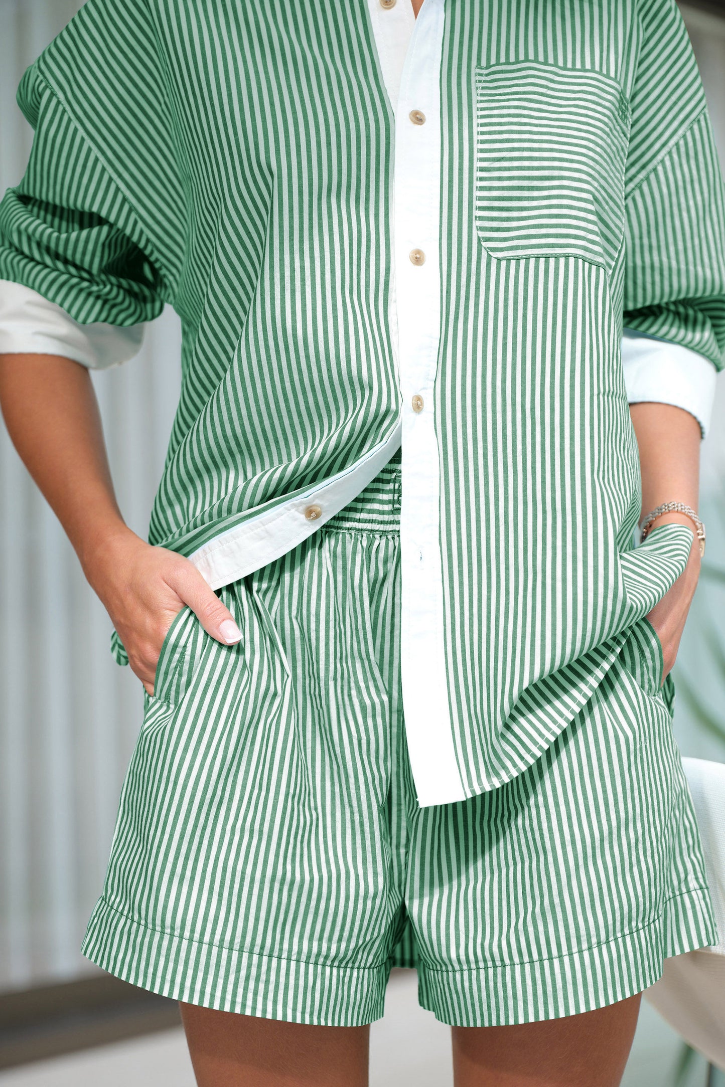 SHORT MILA - KELLY GREEN/WHITE STRIPE