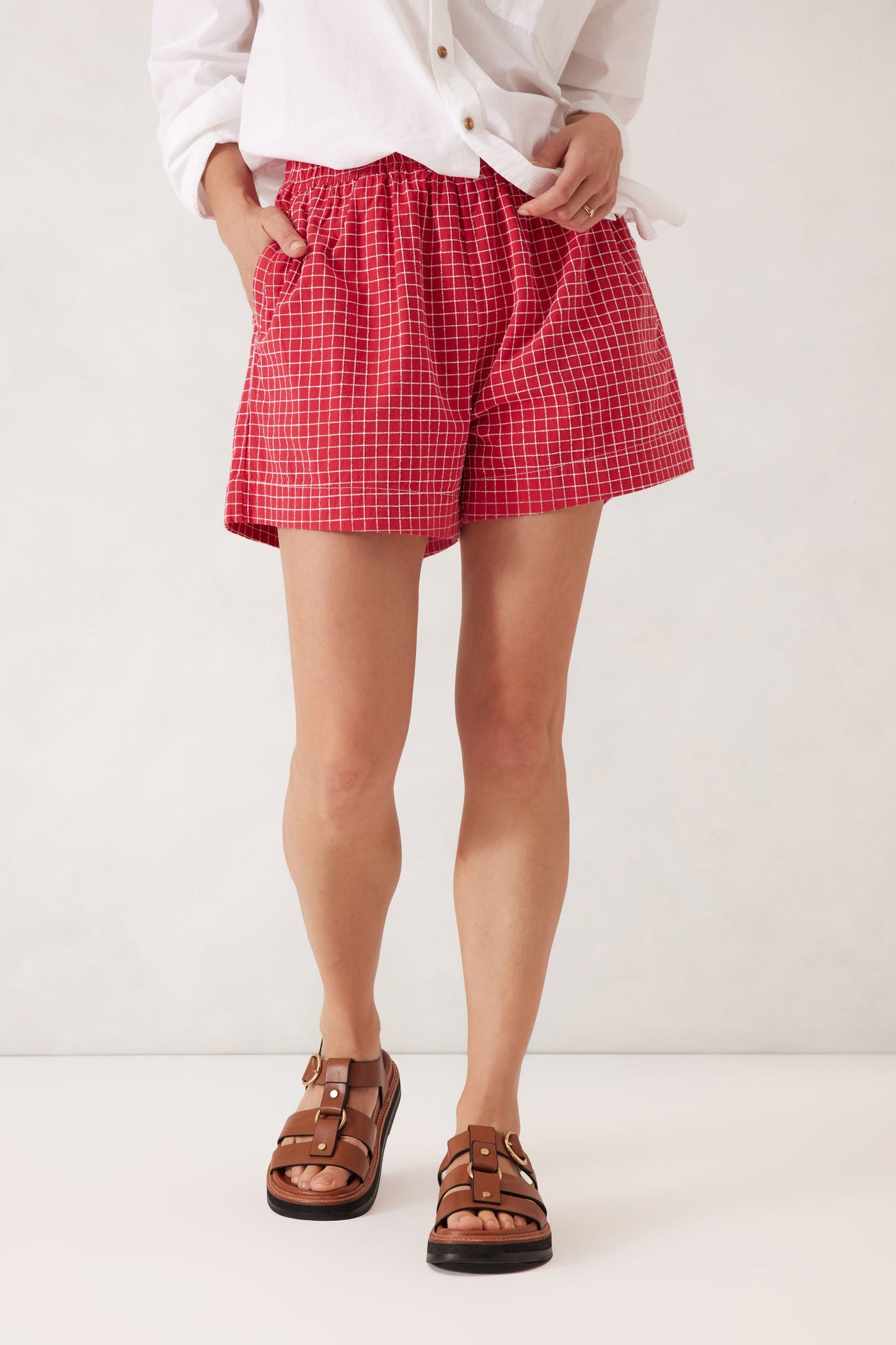 SHORT MILA