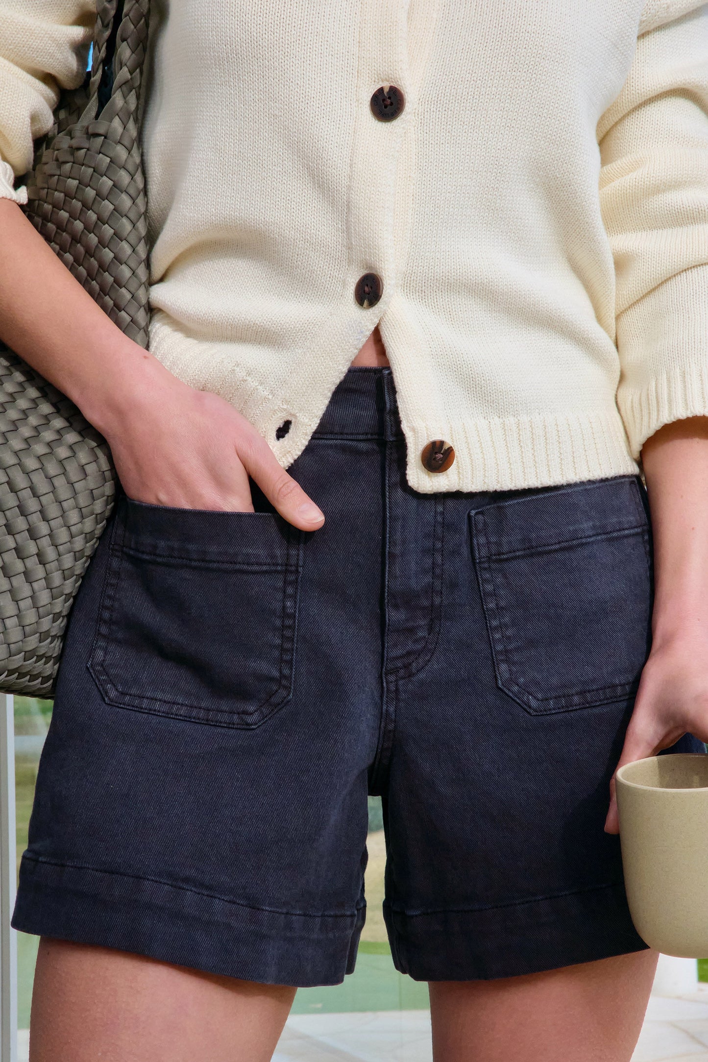 SHORT ESTHER DENIM PATCH POCKET