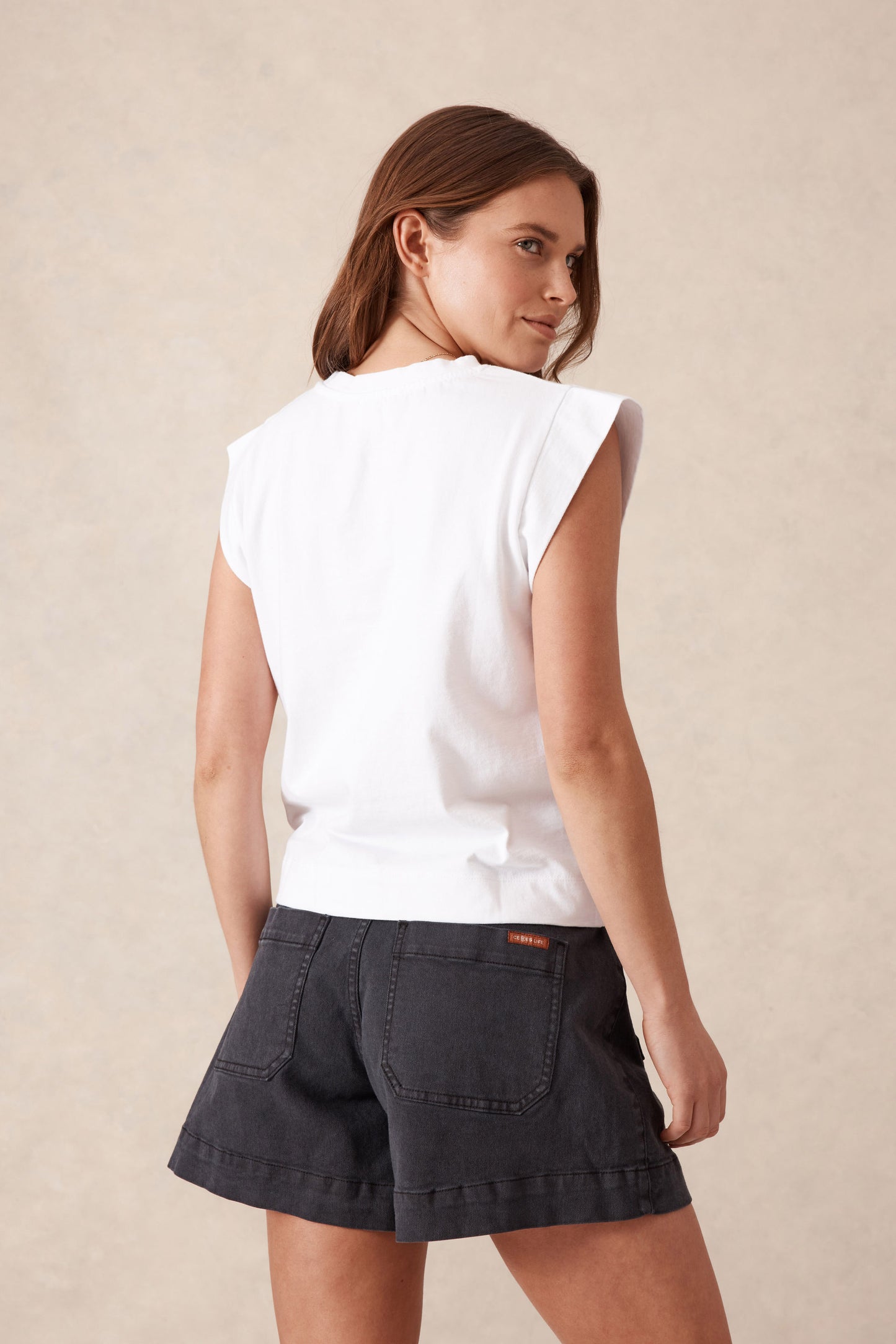 SHORT ESTHER DENIM PATCH POCKET