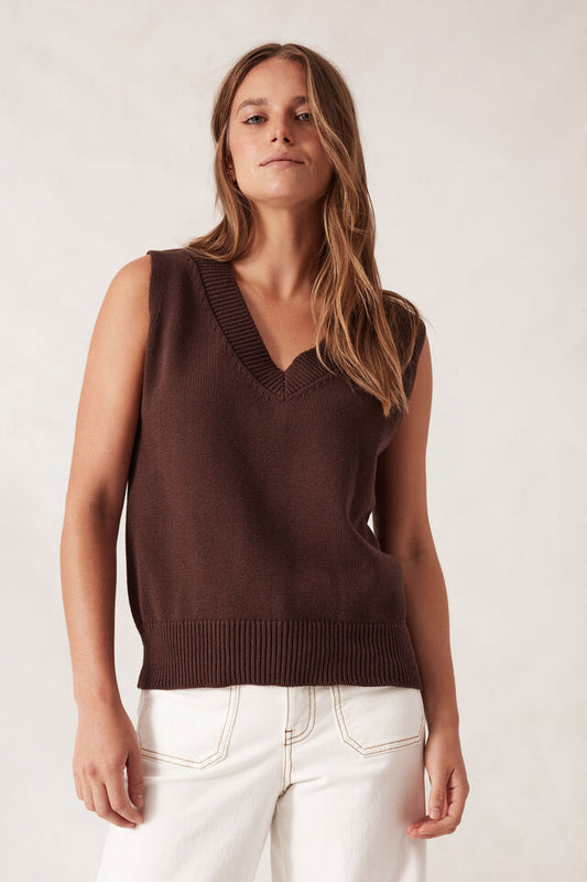 VEST V NECK KNIT - WINTER CHOC