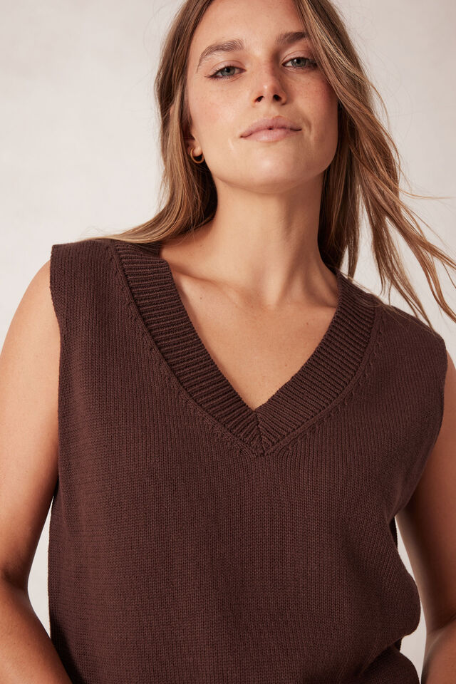 VEST V NECK KNIT - WINTER CHOC
