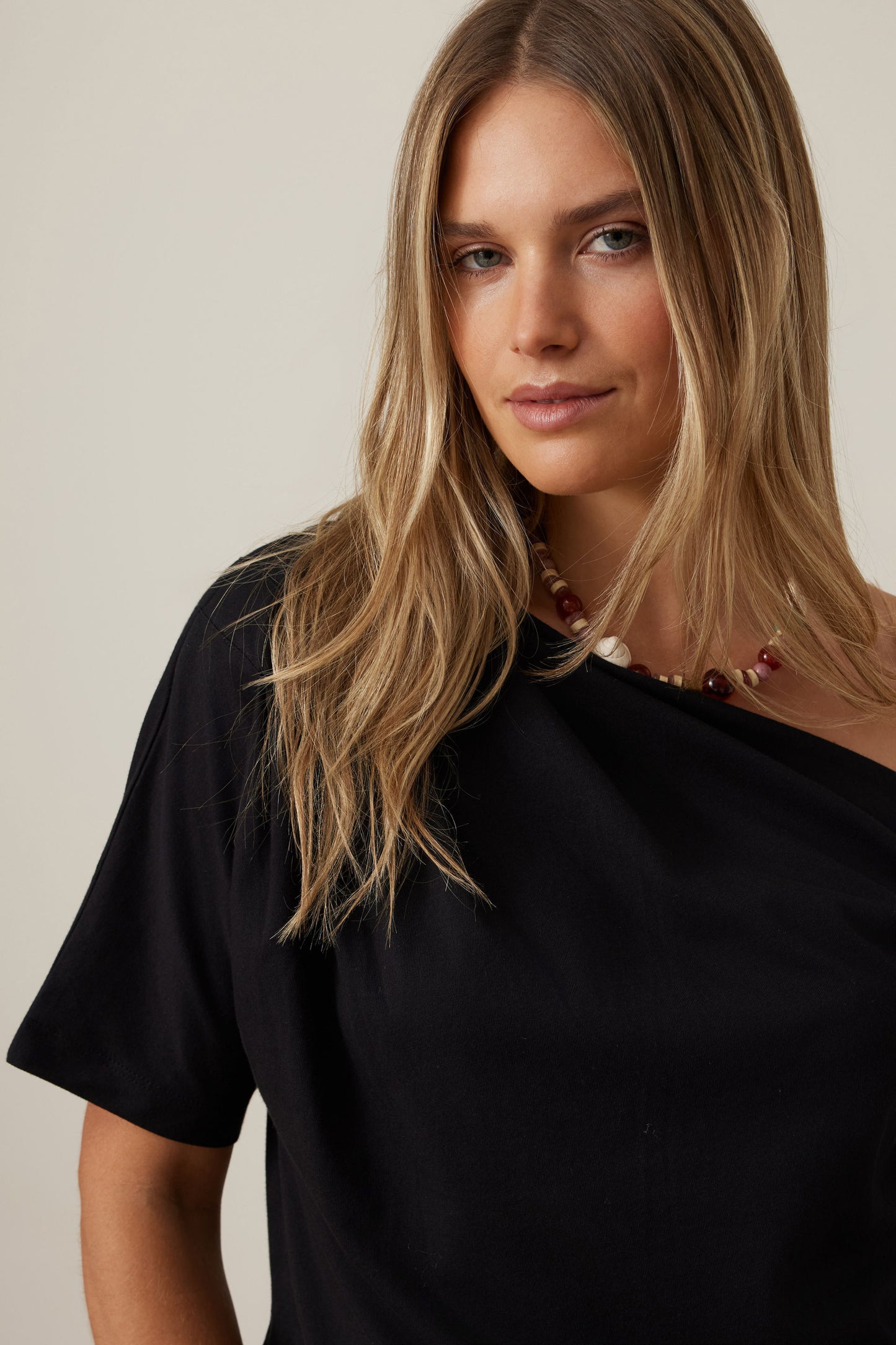 TOP GABI - BLACK