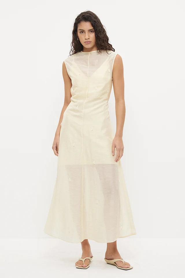 DRESSES ILLUME