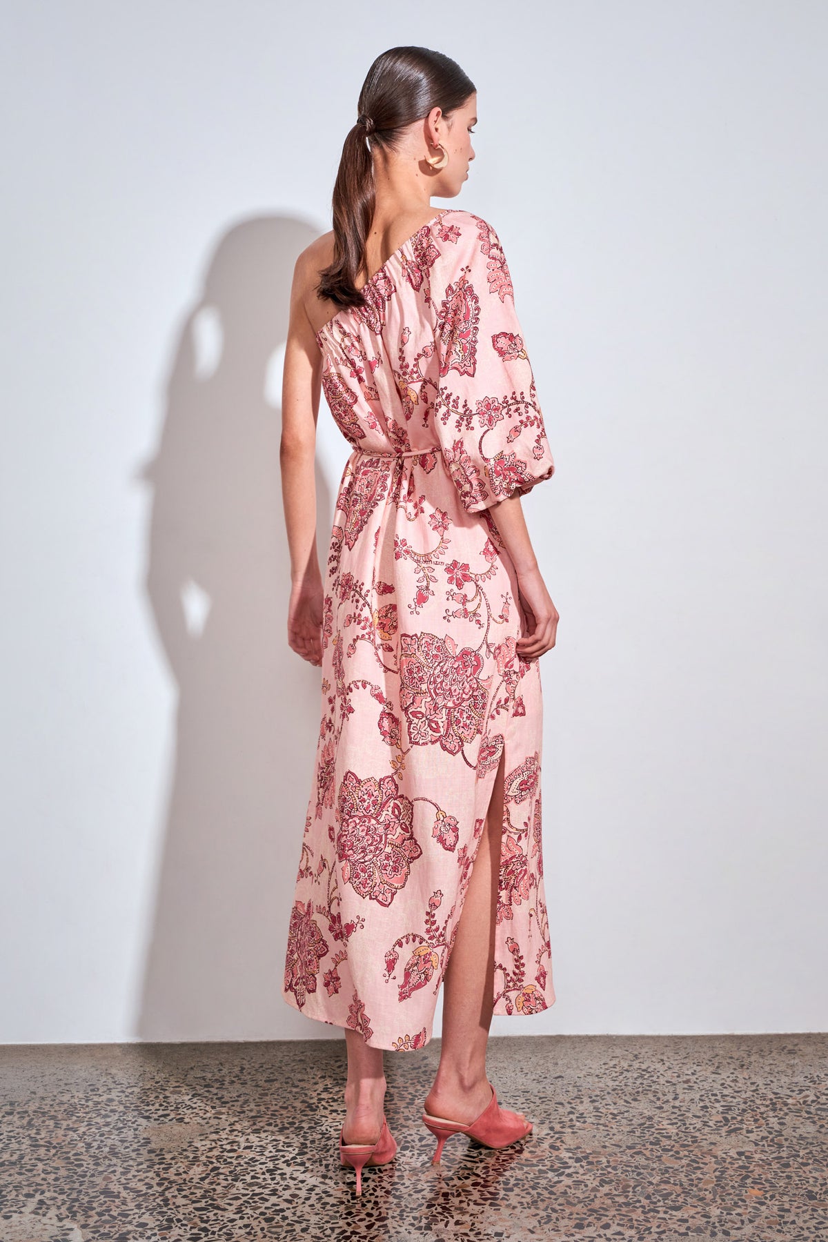 DRESS SILHOUETTE - PEONY PAISLEY