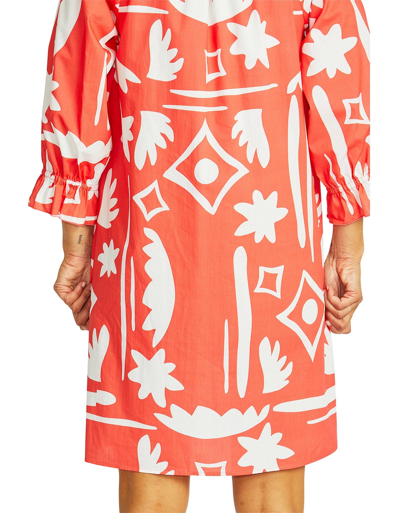 DRESS MOMA
