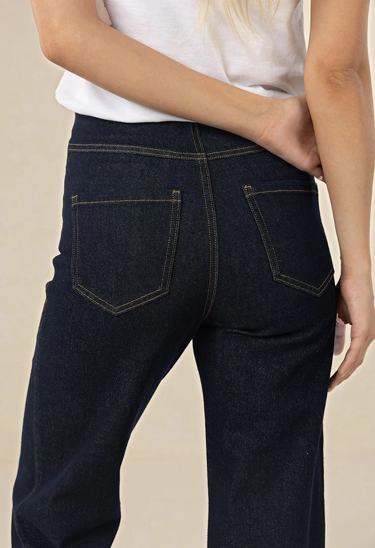 JEAN ESCAPADE