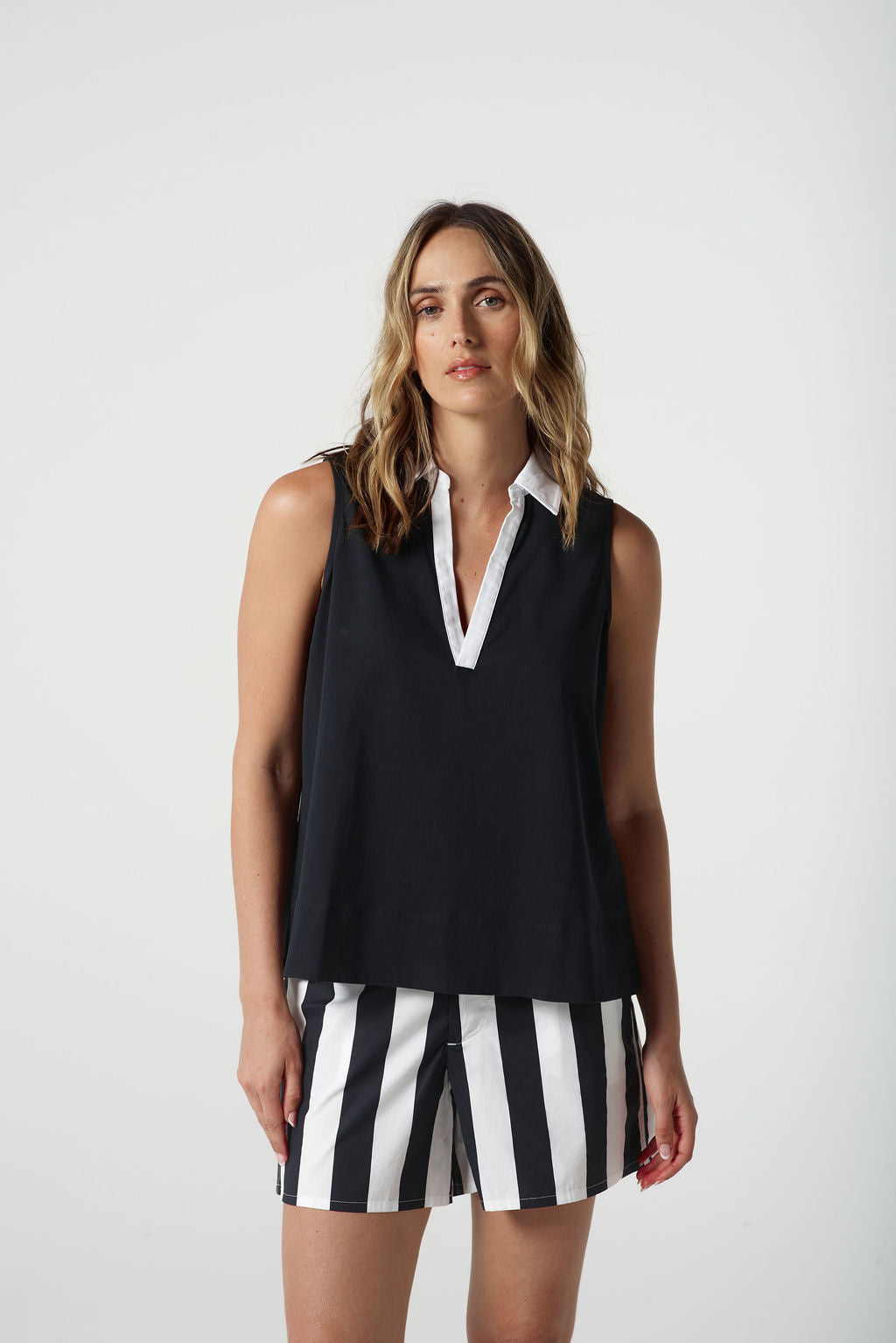 POLO SLEEVELESS - last one, size 14!