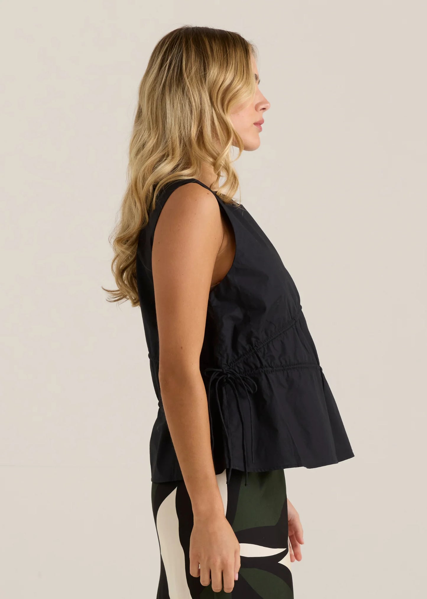 TOP ELIN GATEHRED TIE - BLACK