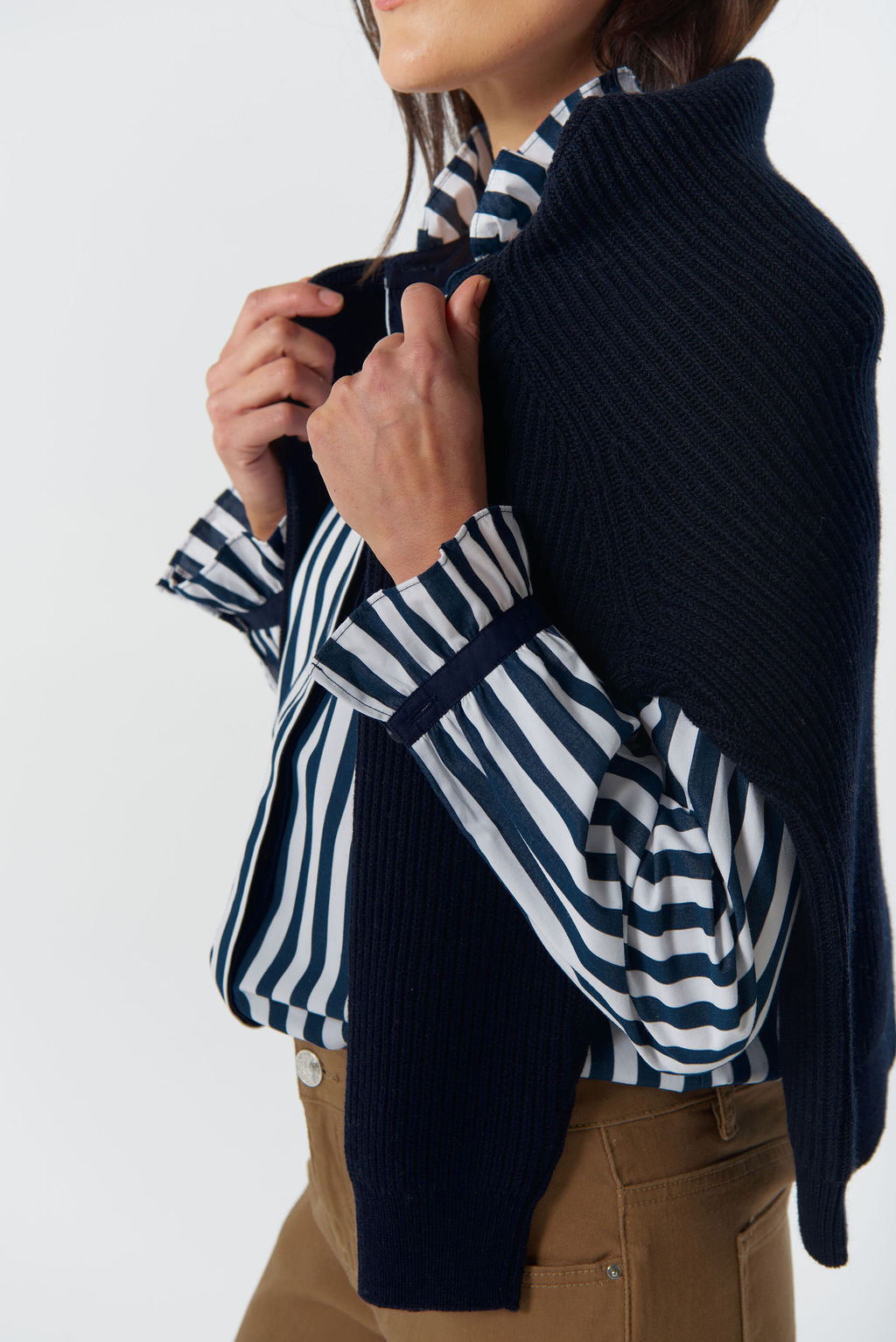 SHIRT SKY FRILL NECK COTTON - DARK NAVY/WHITE