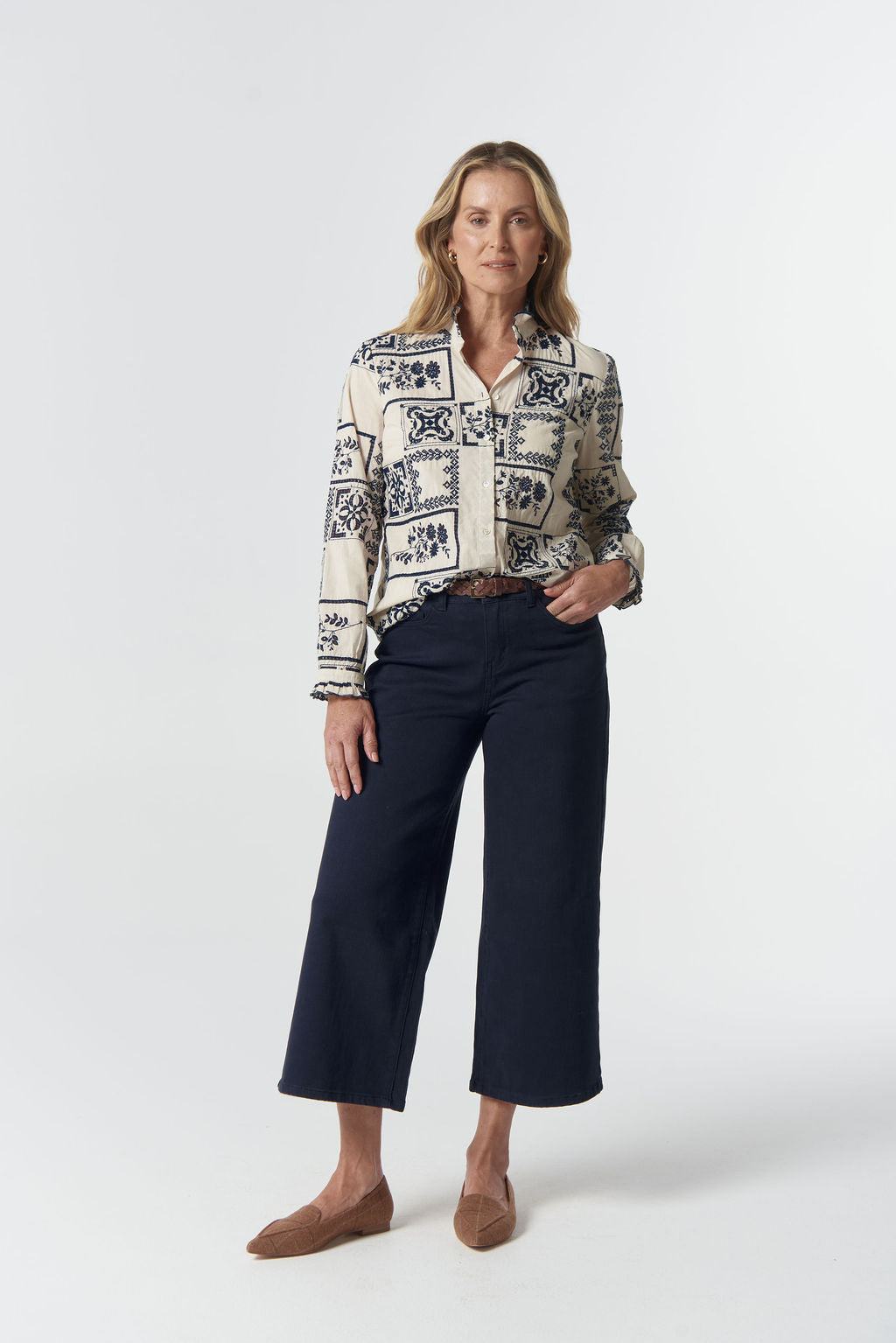 SHIRT WATTLE FRILL COTTON - WHITE/NAVY