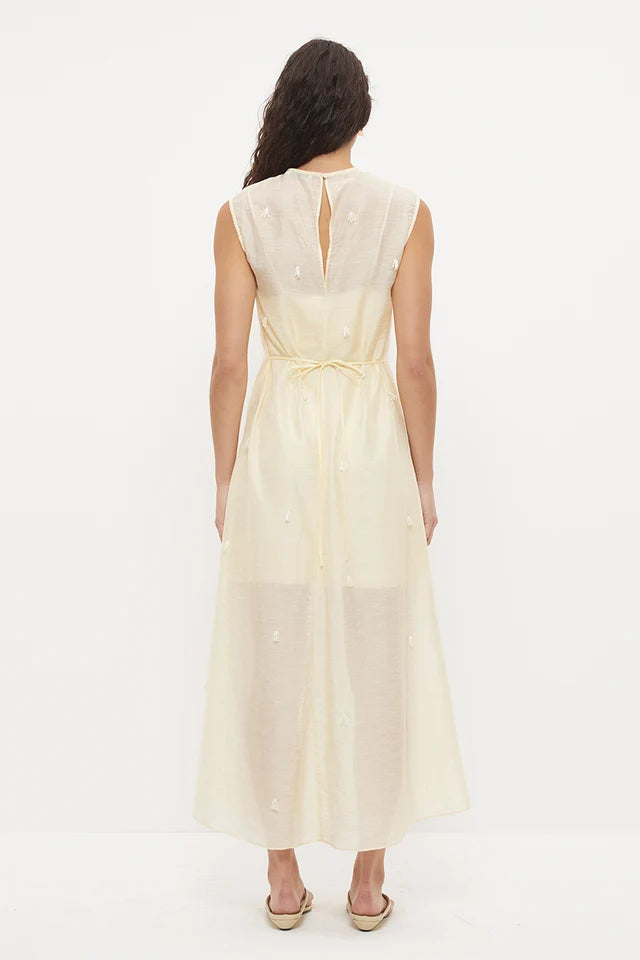 DRESSES ILLUME