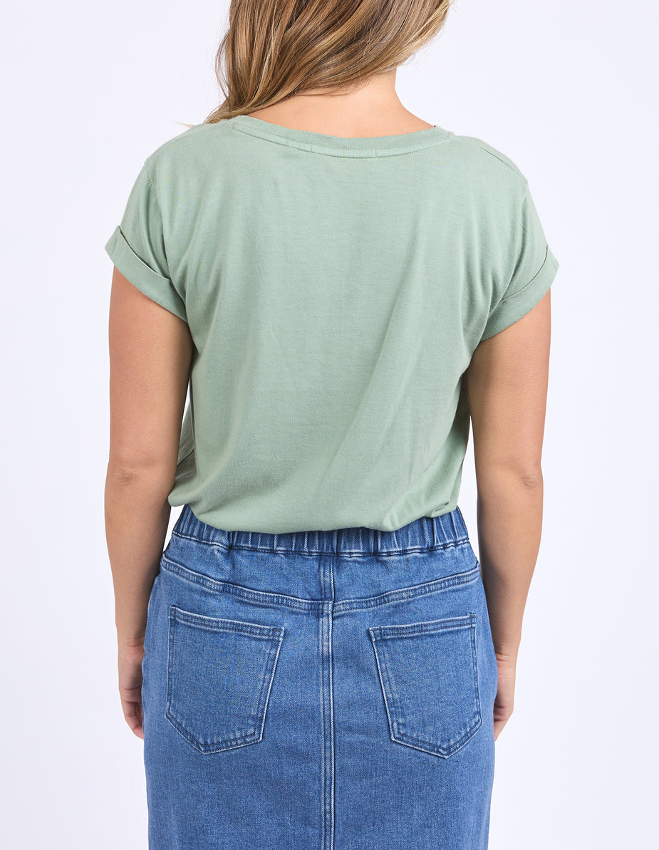 TEE MANLY VEE - ICEBURG GREEN