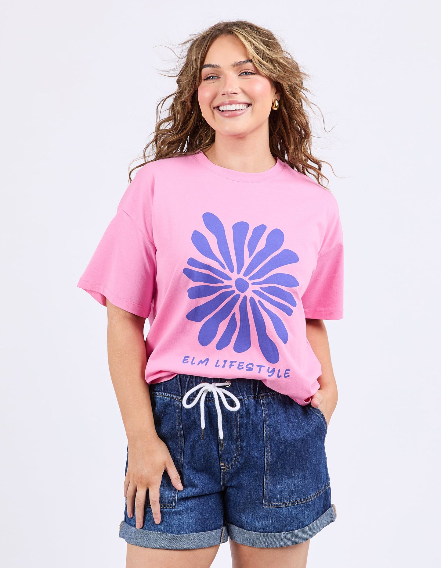 TEE CAMELIA