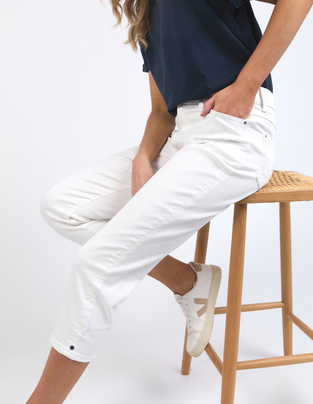 JEAN MOLLIE CAPRI - WHITE