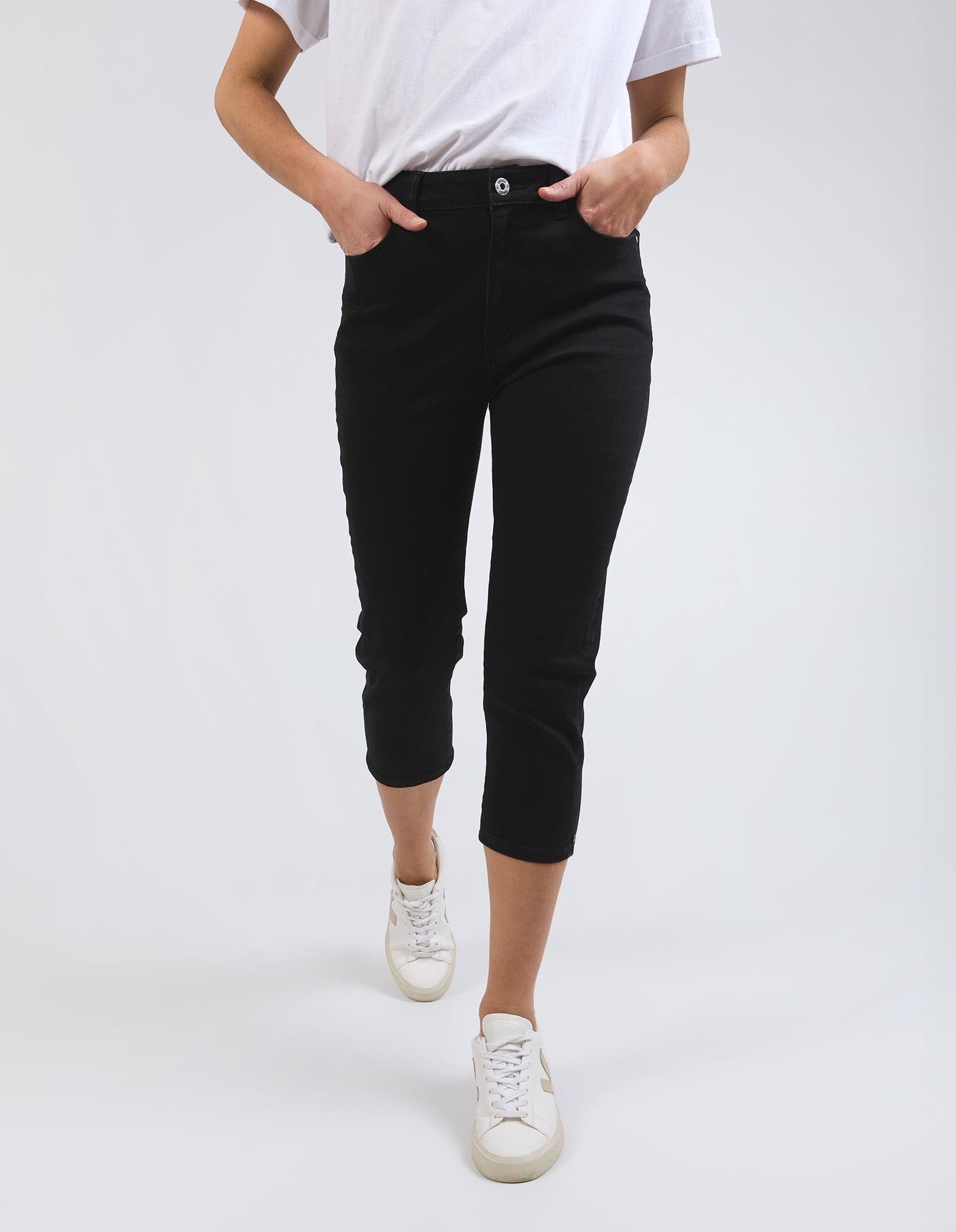 JEAN MOLLIE CAPRI - BLACK
