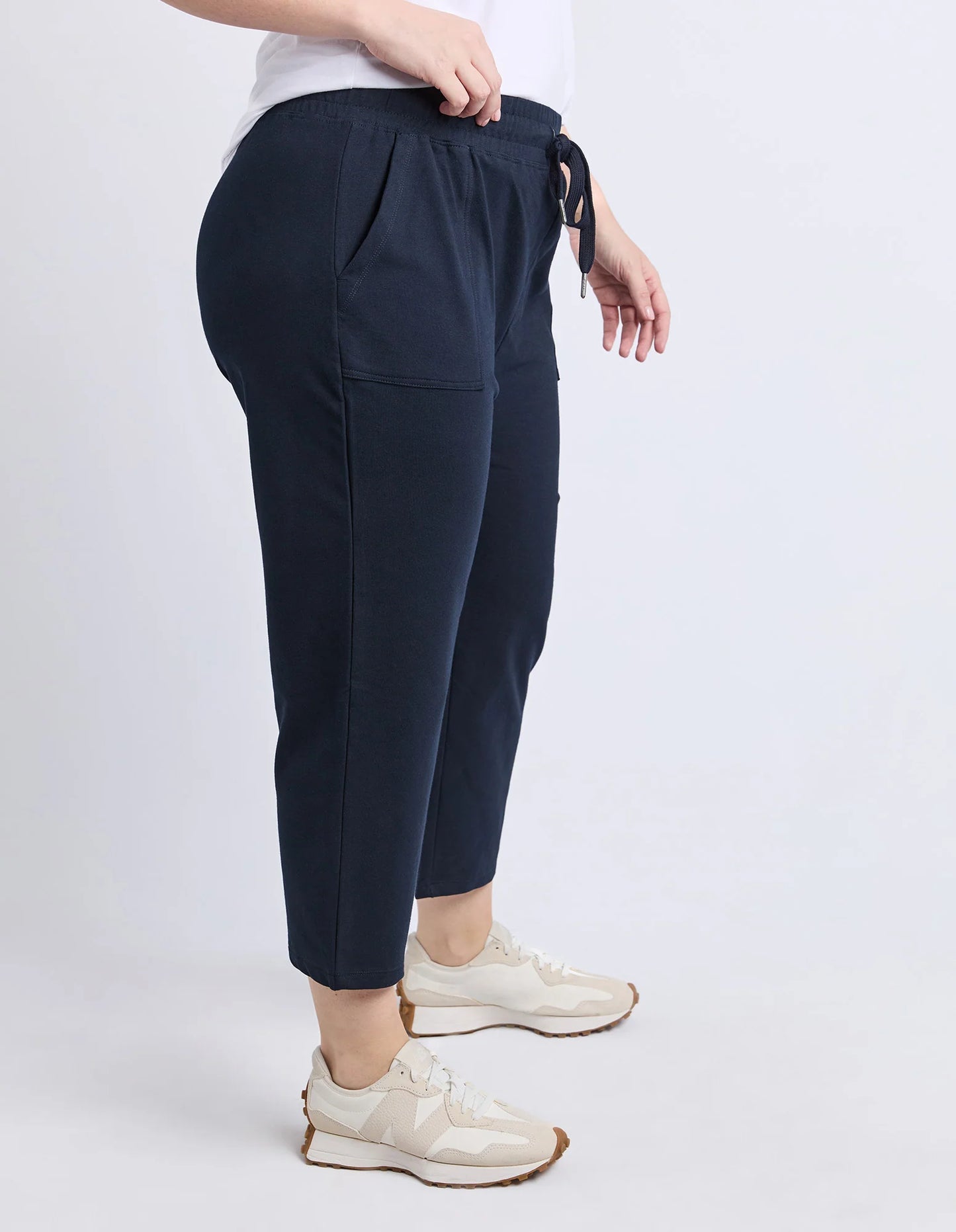TRACKPANT SUTTON - DARK SAPHIRE