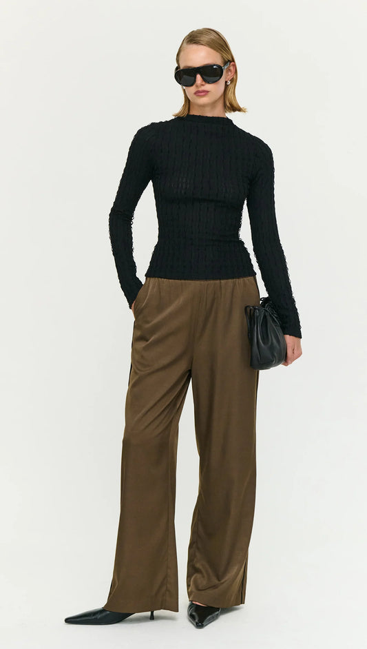 TOP DREW HIGH KNECK CRINKLE STITCH  - BLACK