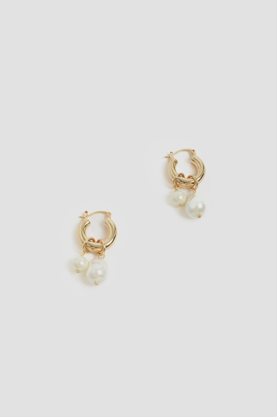 HOOPS GLASS PEARL DROP