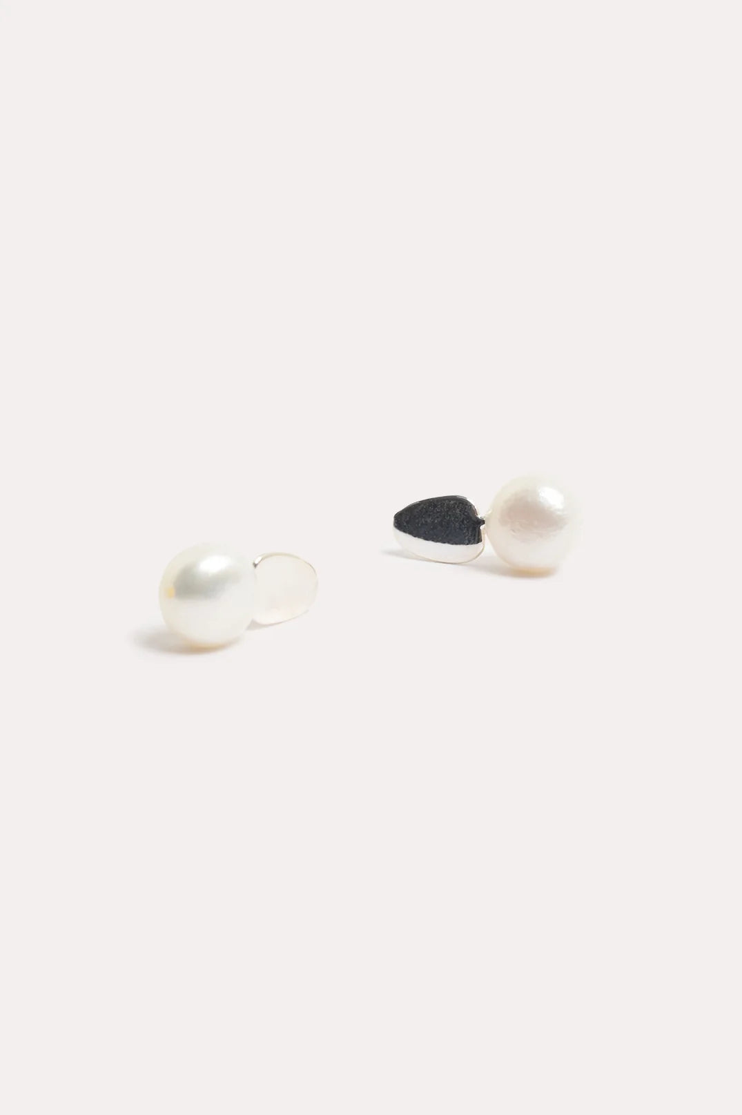 EARRINGS FRESHWATER PEARL DROP
