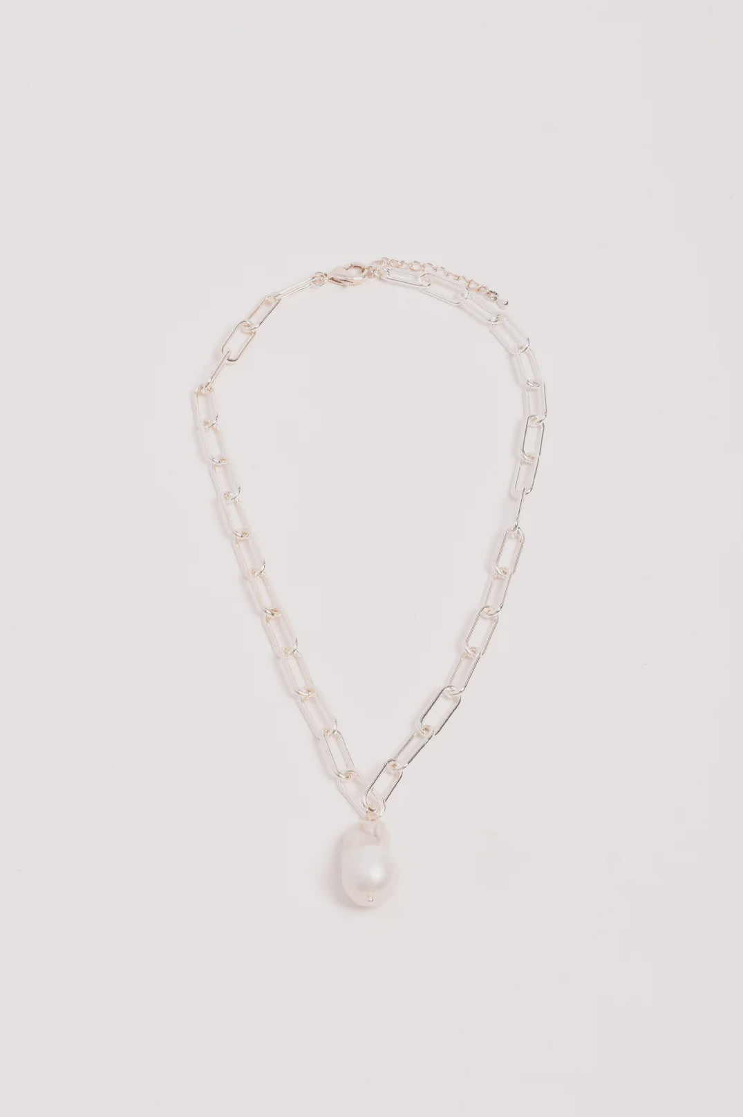 NECKLACE BAROQUE PEARL DROP - SILVER