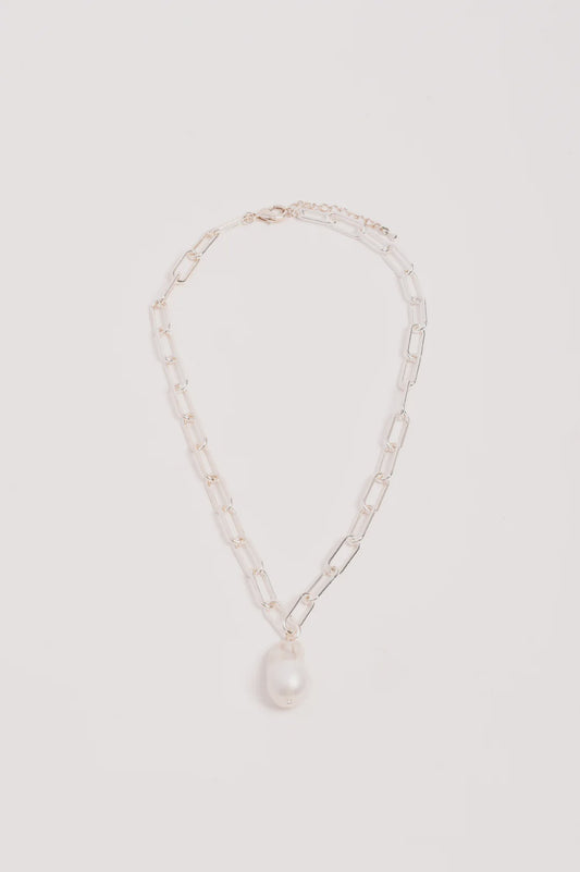 NECKLACE BAROQUE PEARL DROP - SILVER
