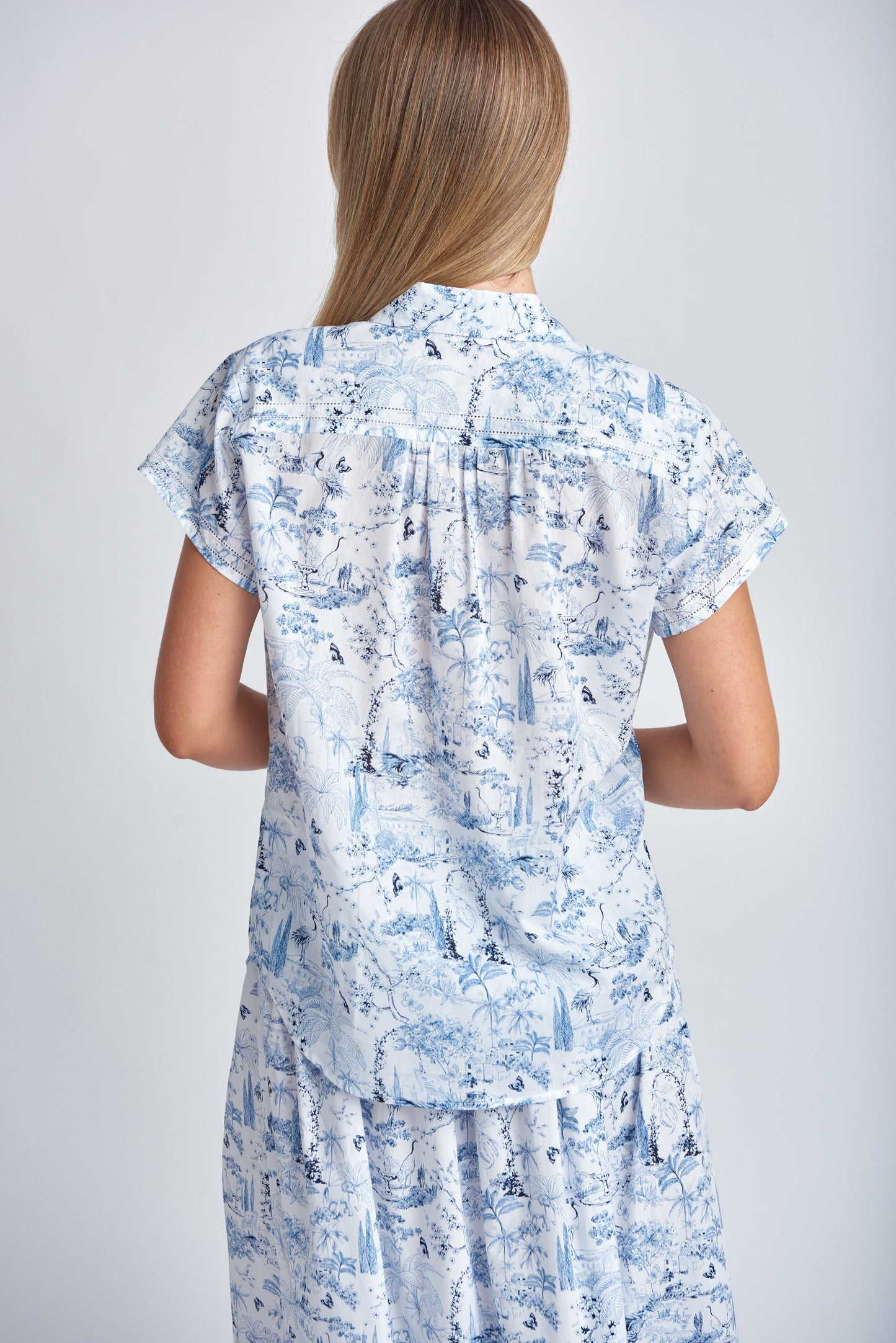 SHIRT CLASSIC WITH  LACE - last one, size 16!