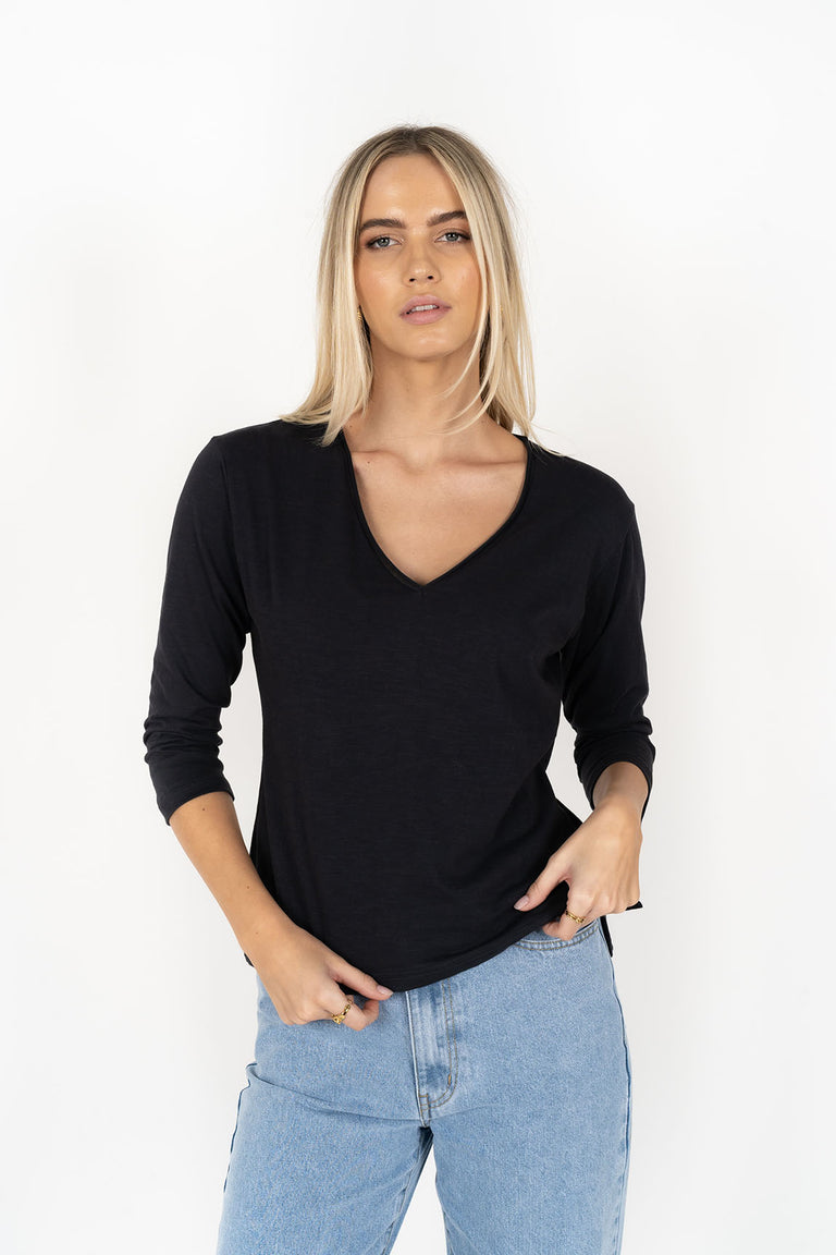 TOP STELLA V NECK
