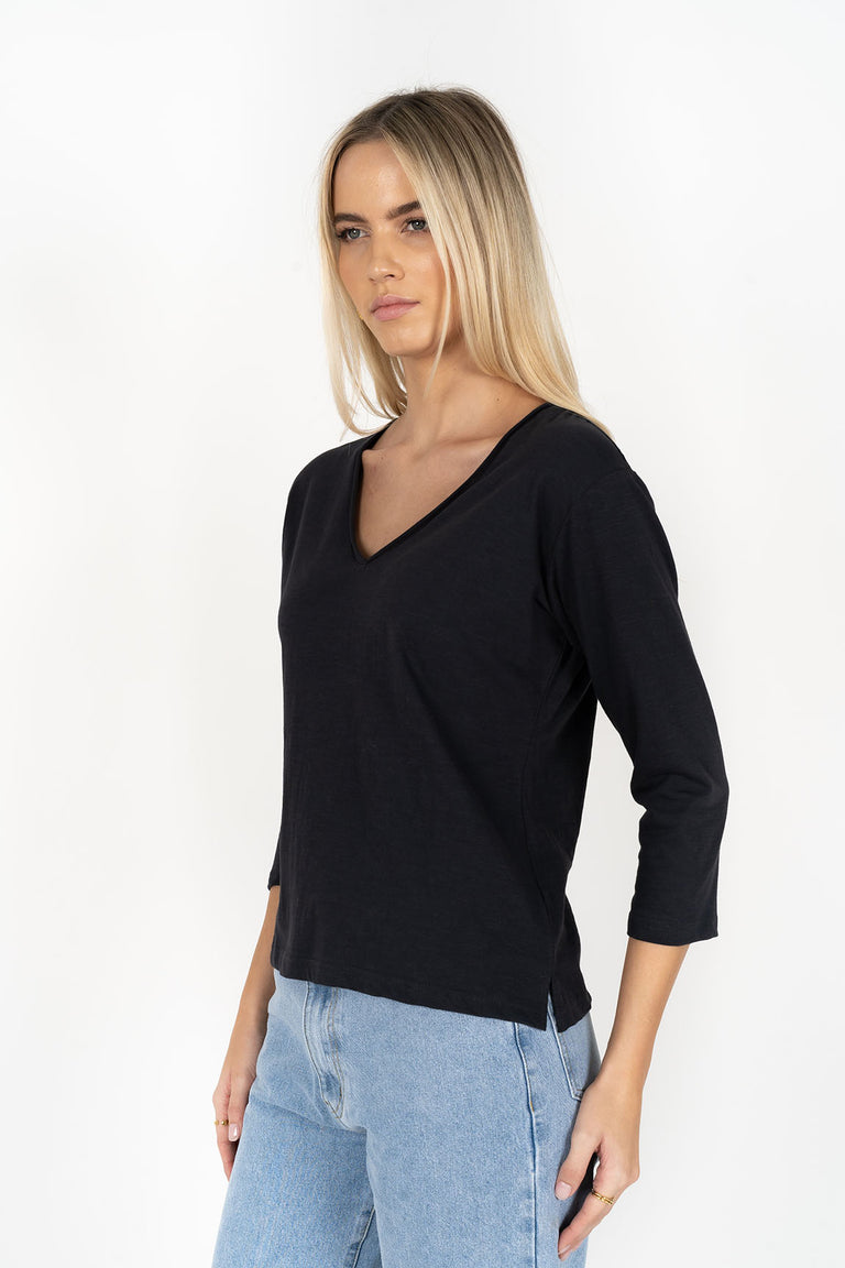 TOP STELLA V NECK
