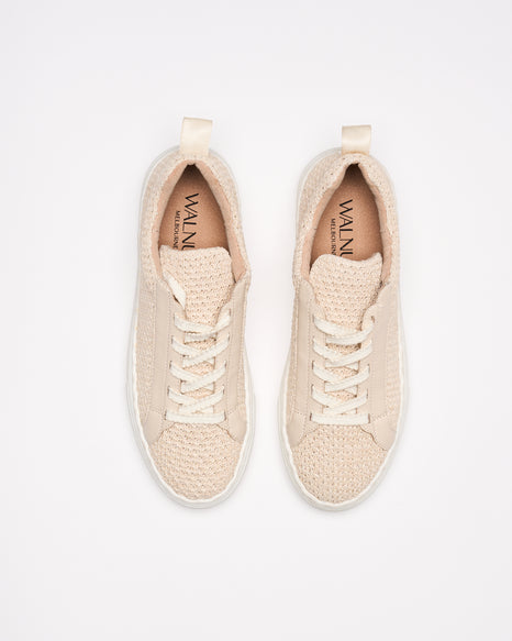 SNEAKER HUNTER