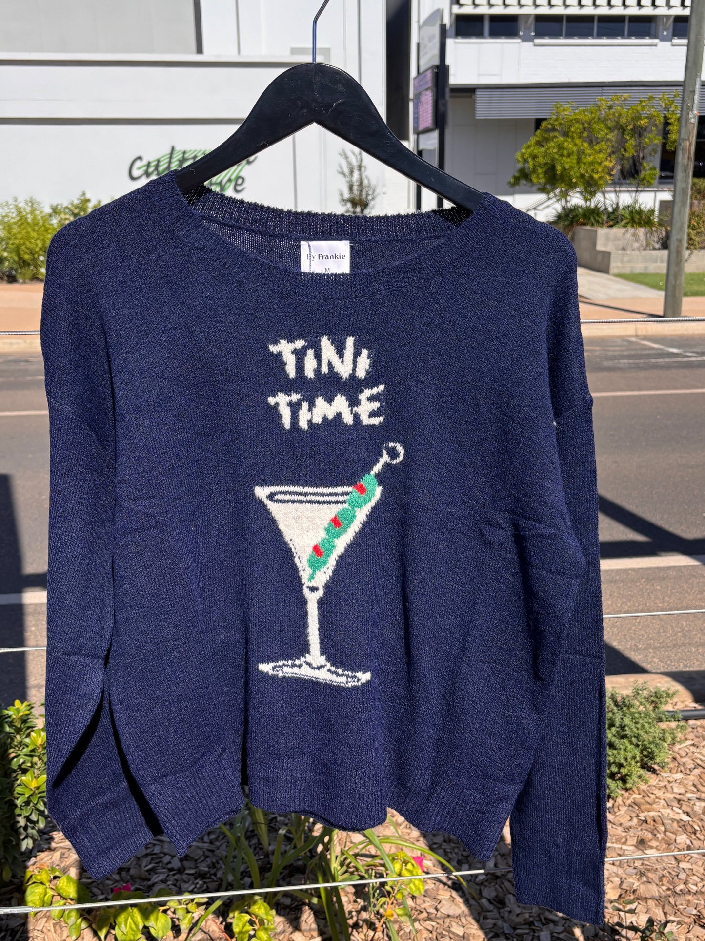 SWEATER TINI TIME
