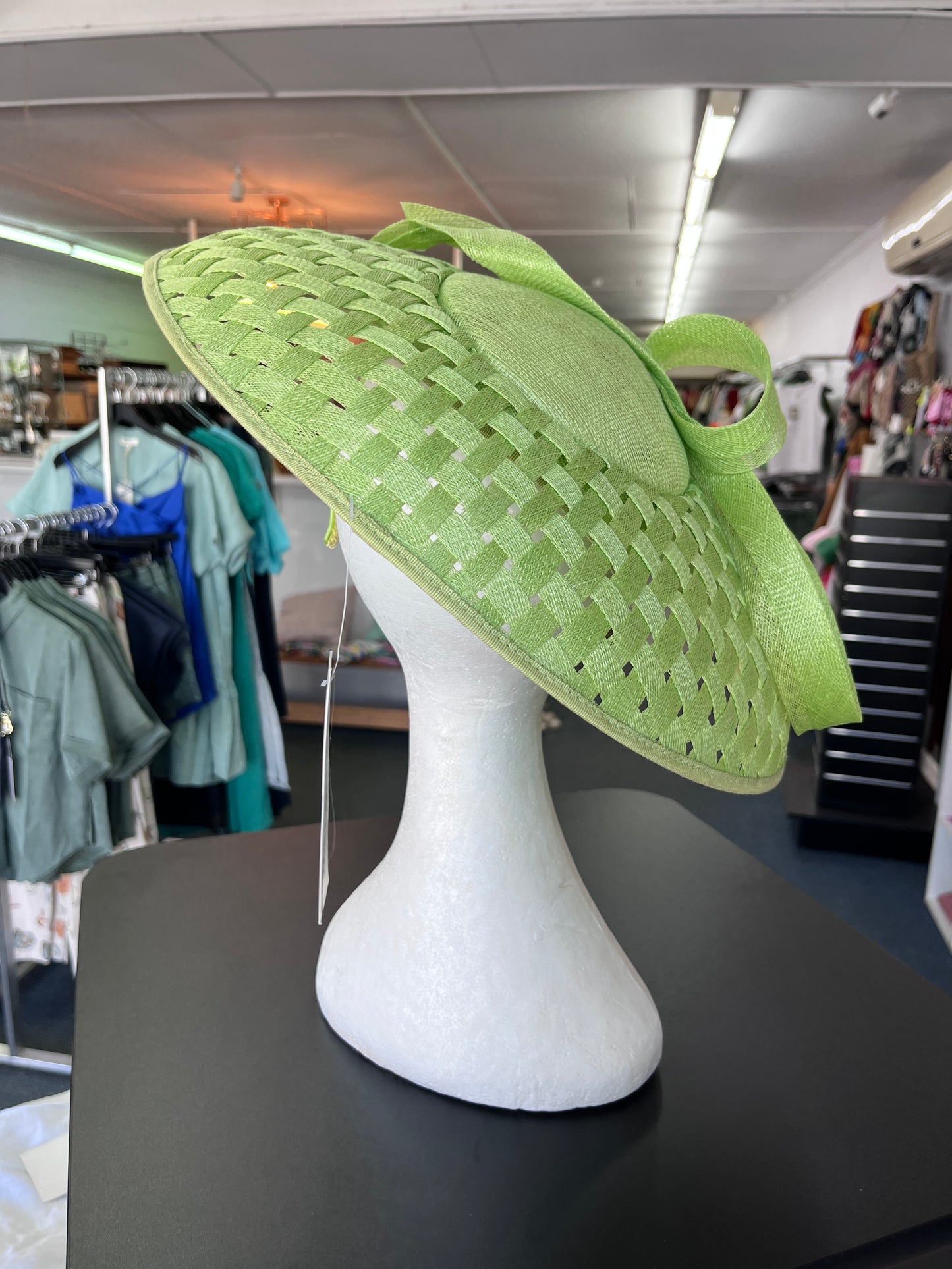 FASCINATOR PHEBE