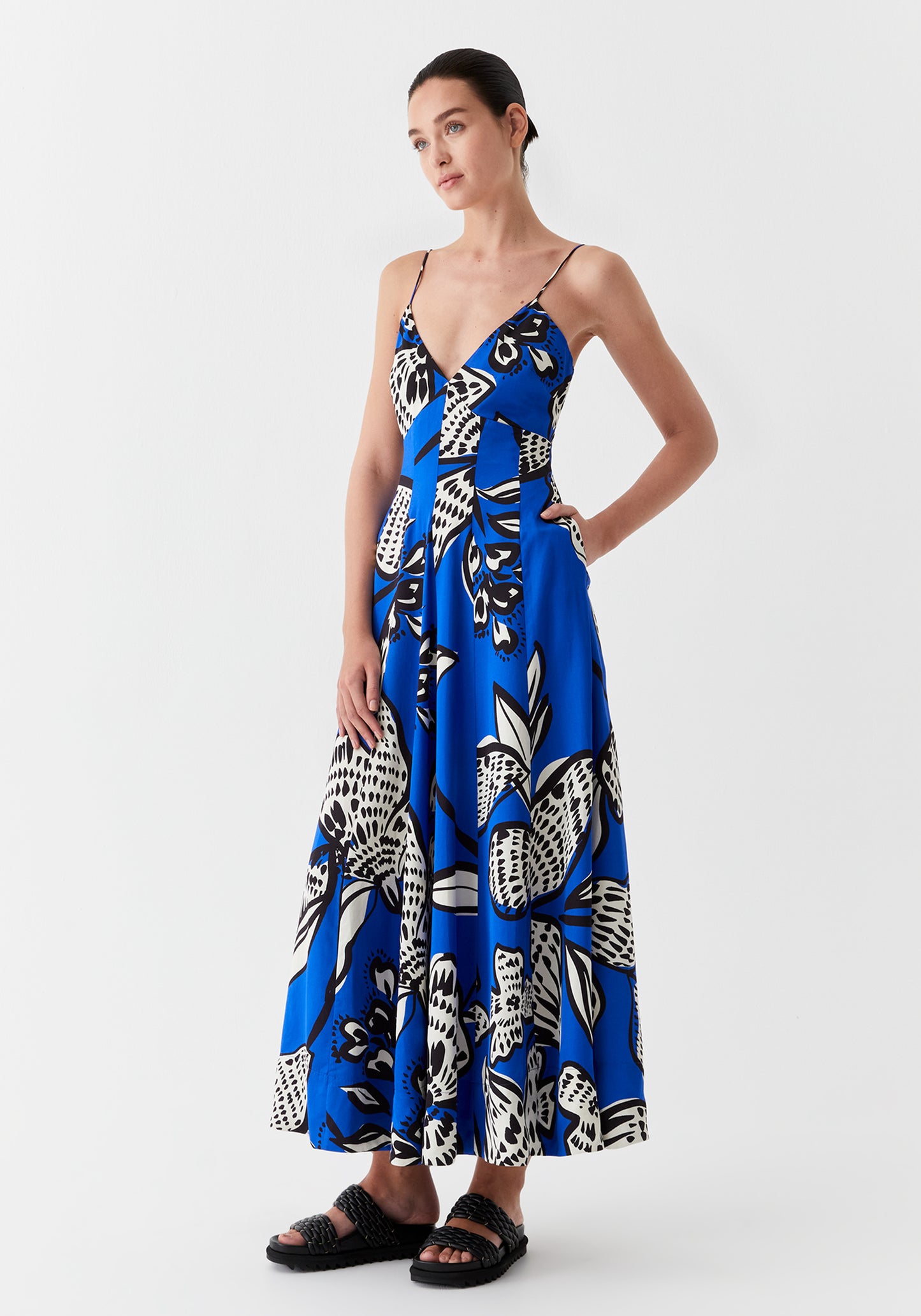 DRESS KAHLO