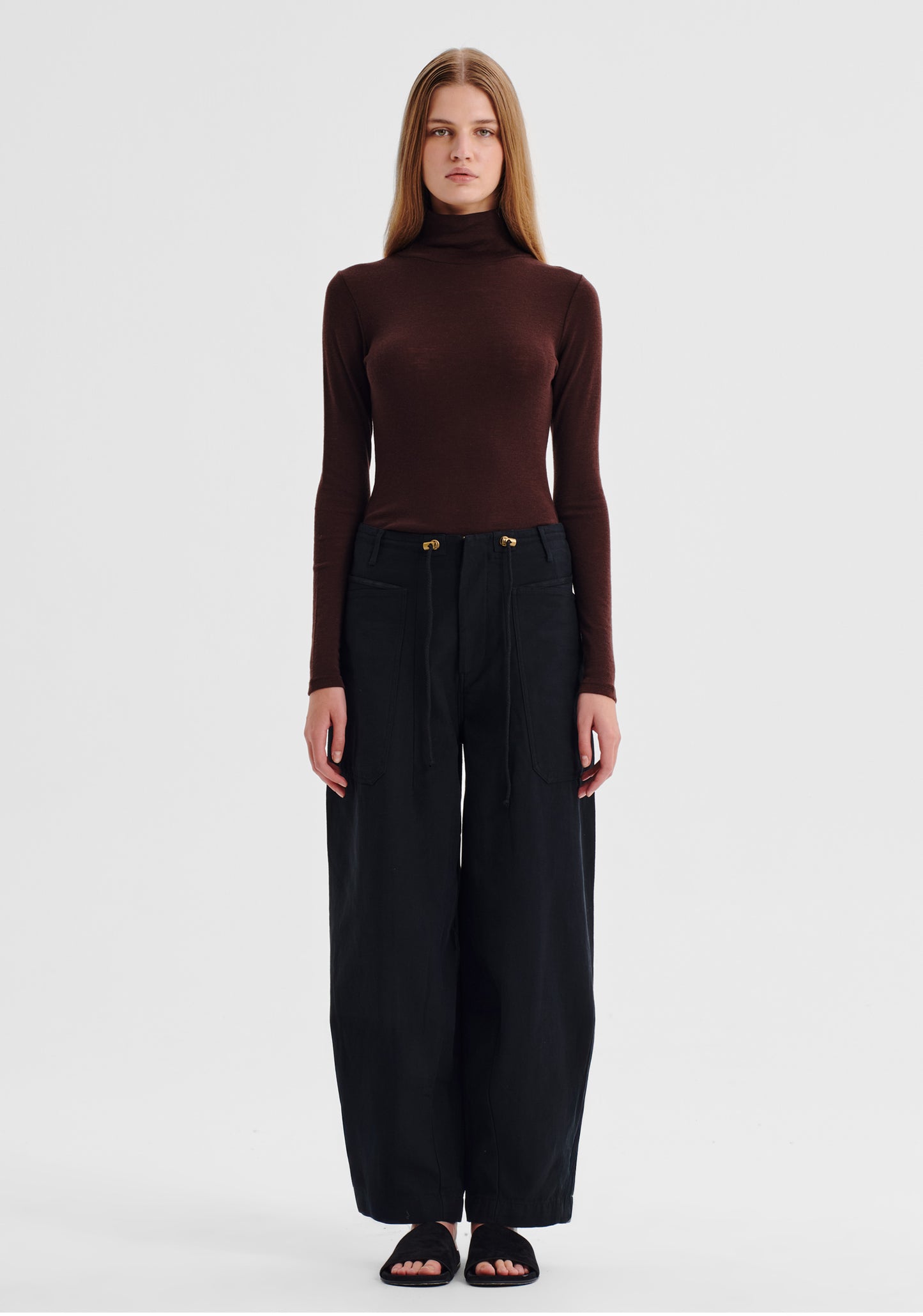 TOP MORRI MERINO HIGH NECK