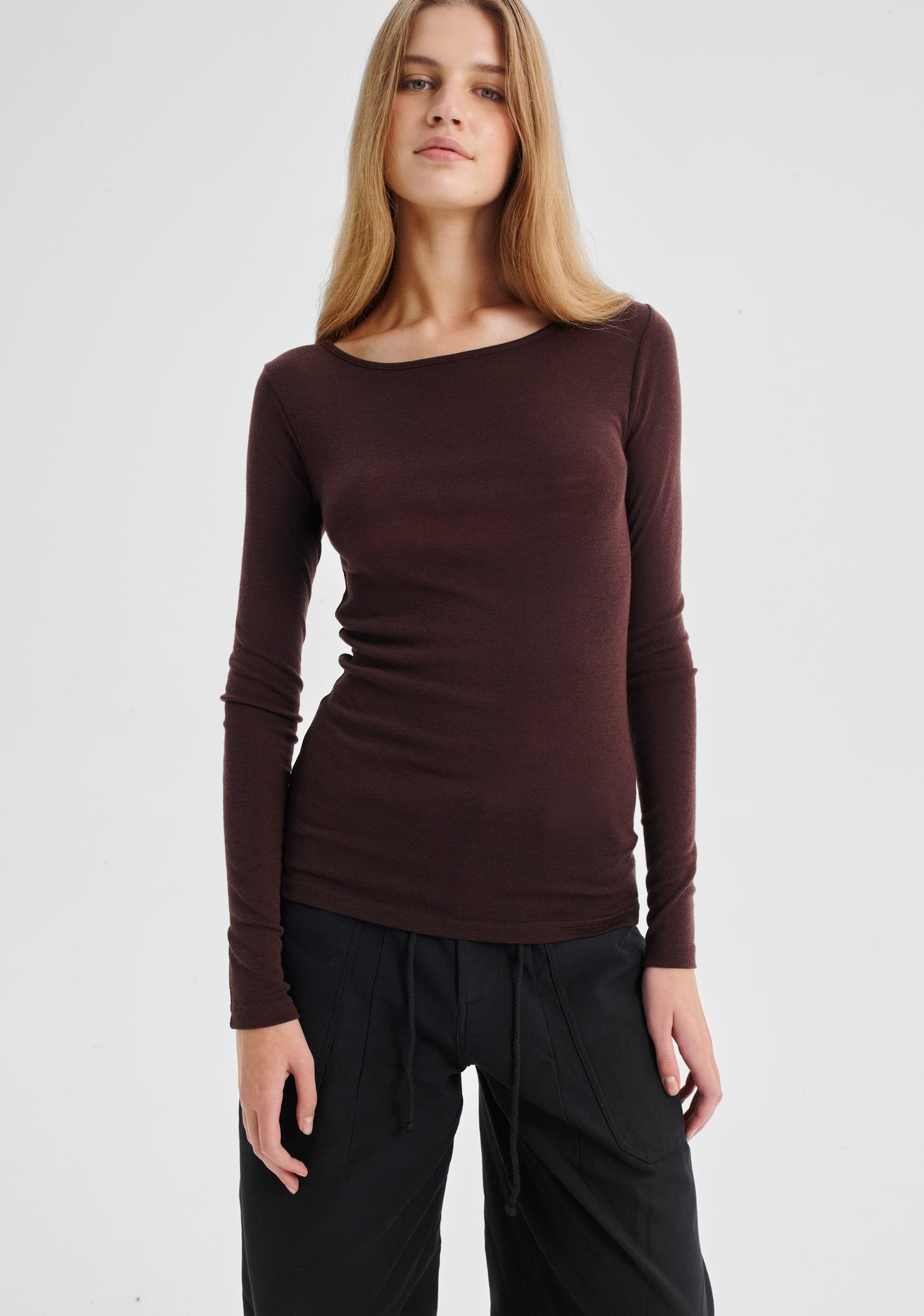 TOP MORRI MERINO ROUND NECK