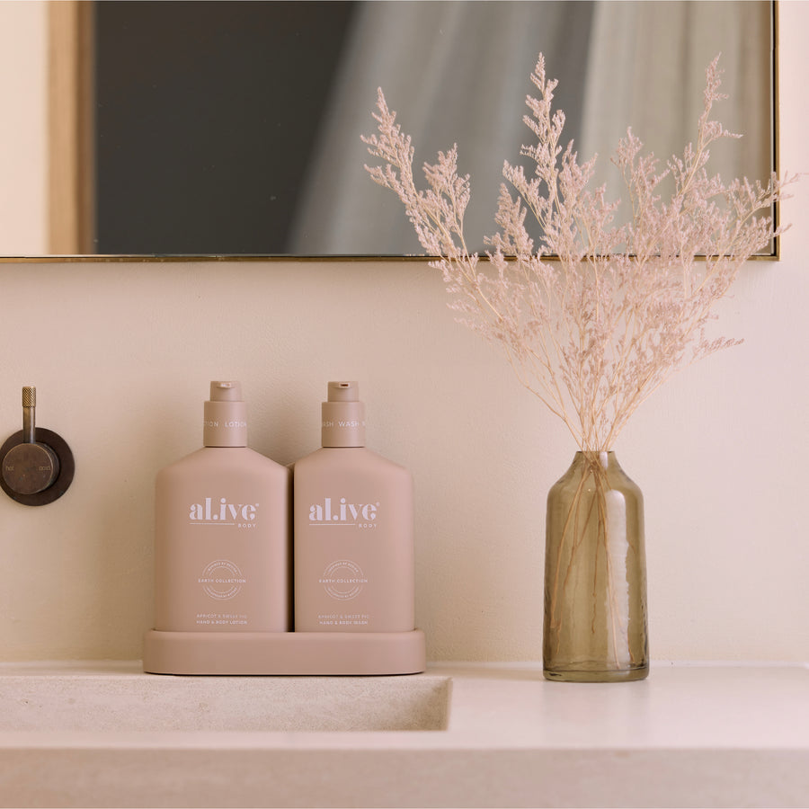 WASH & LOTION DUO + TRAY - APRICOT & SWEET FIG