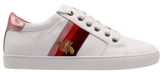 SNEAKER QUEENIE