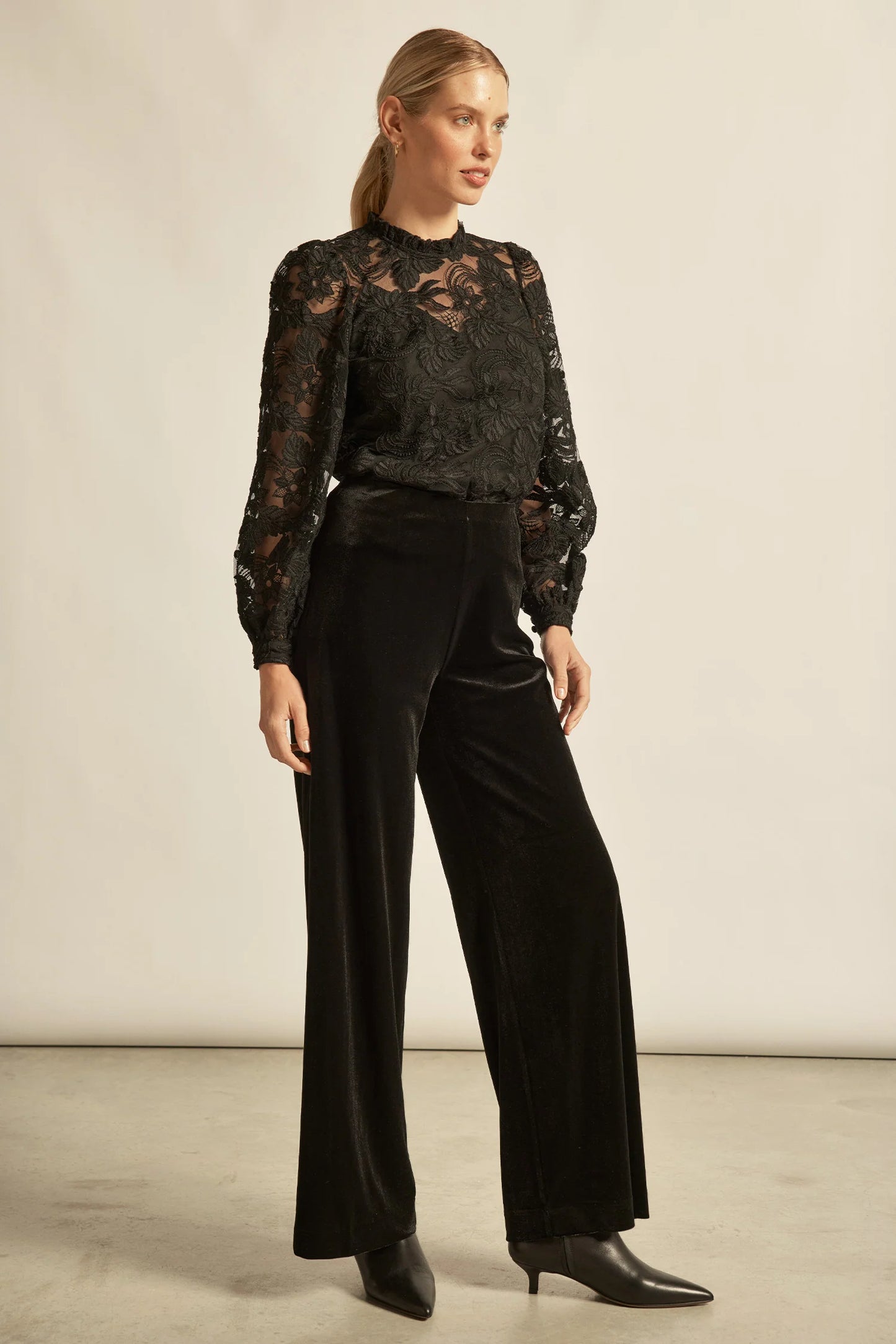 TOP GLINT - BLACK