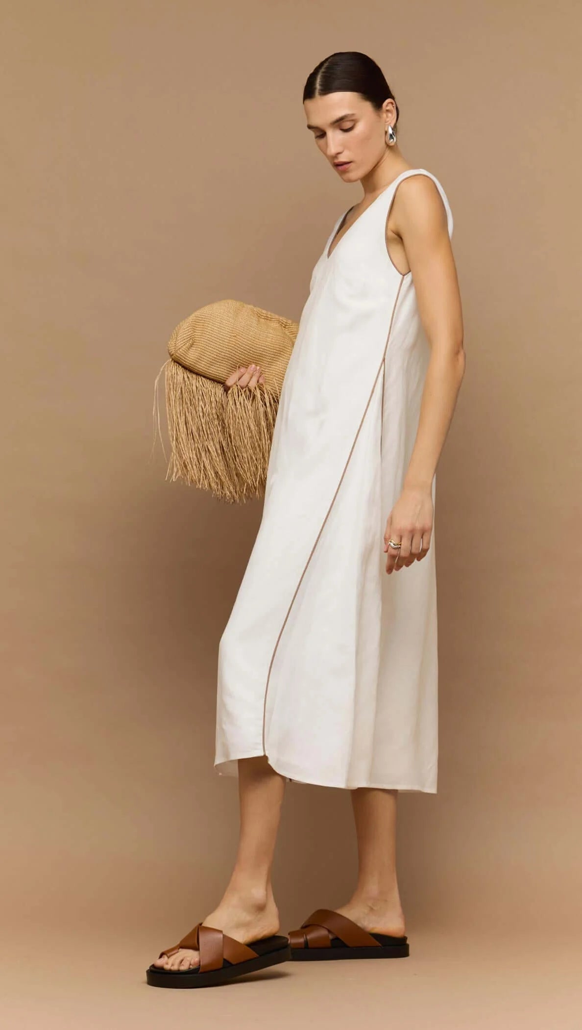 DRESS NYLA MIDI - WHITE/LATTE