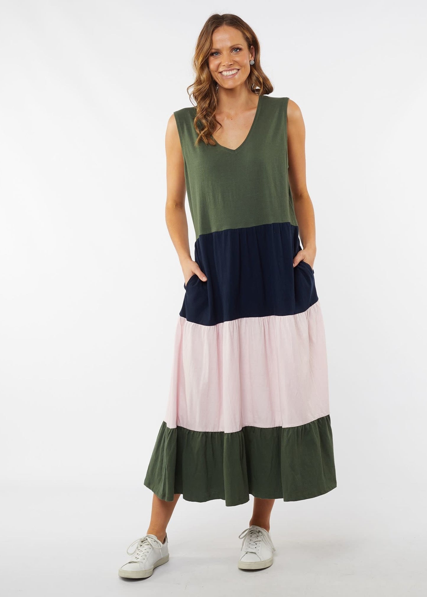 DRESS GRADIENT TIERED